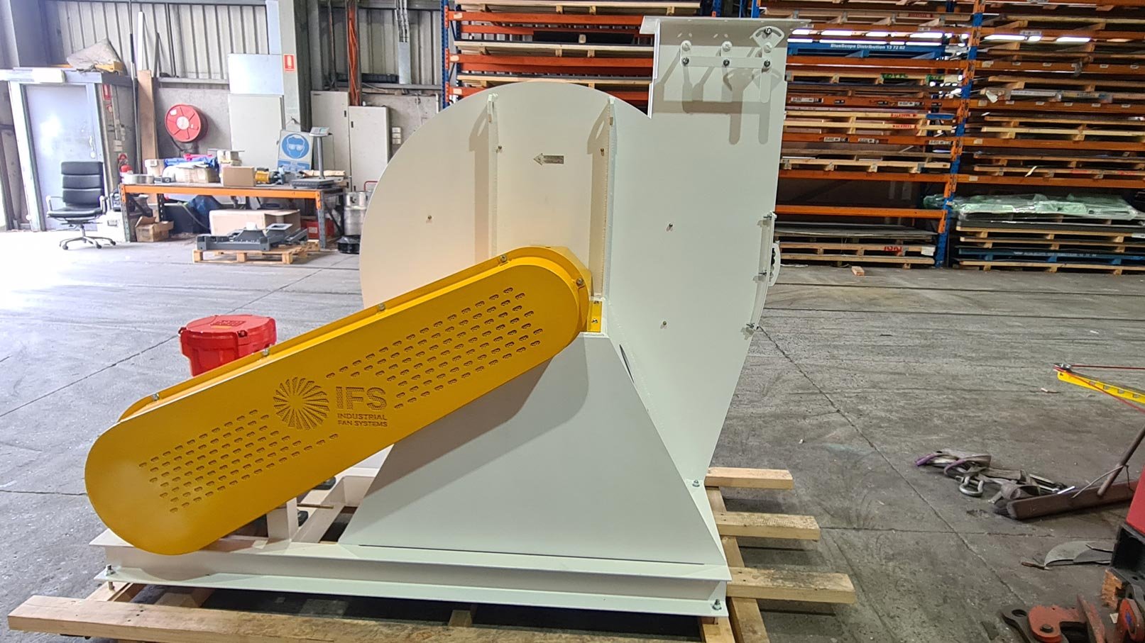 Industrial-Fan-Systems-IFS-Belt-Driven-Centrifugal-Fan-Arr-1-Dust-Collection-Pollution-Control.jpg