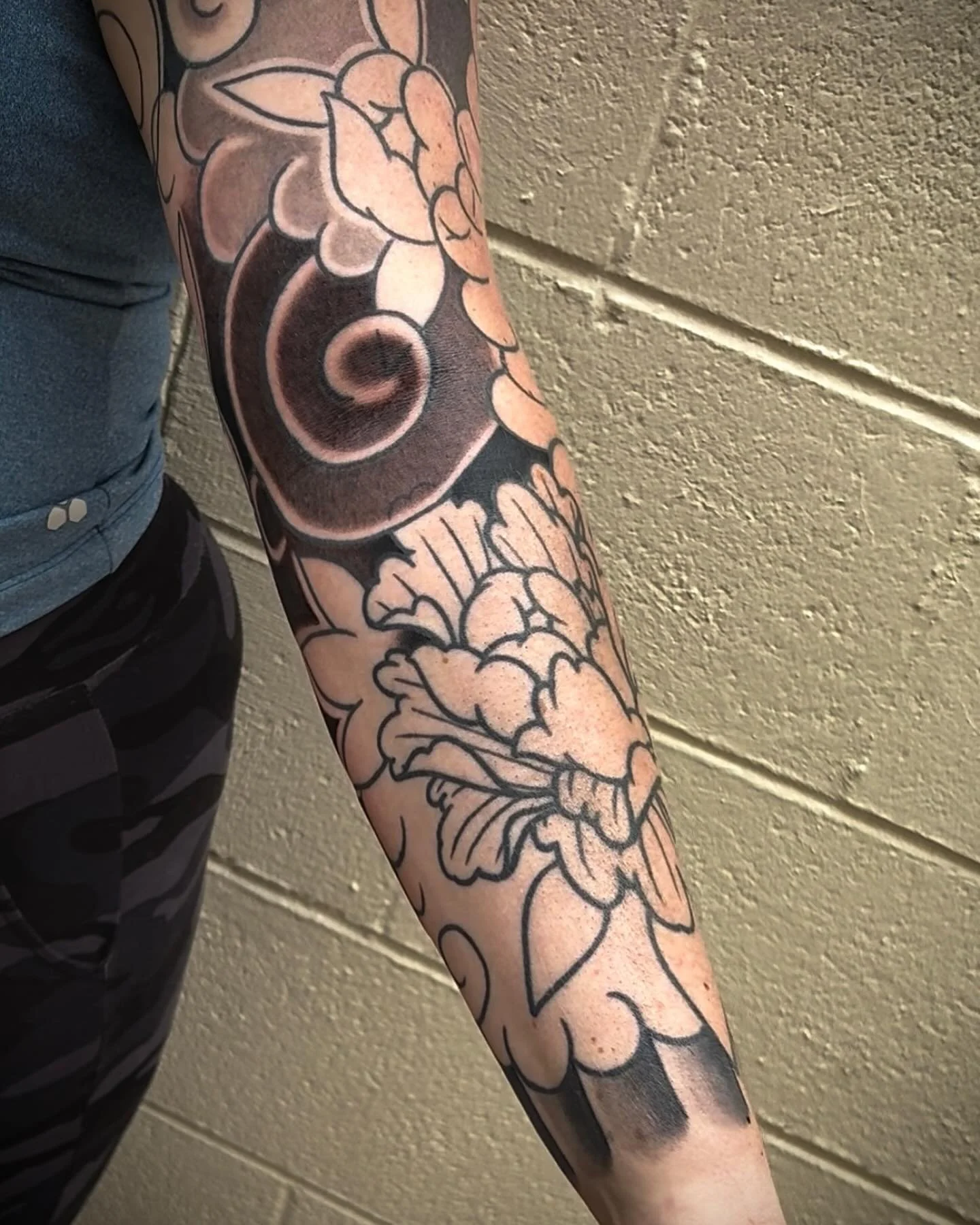 I love this progress shot of @potter_morgan &lsquo;s arm! 

Thank you Morgan for all of your trust and dedication, eternally grateful 🙏🏼

-mason.alexander.art@gmail.com-