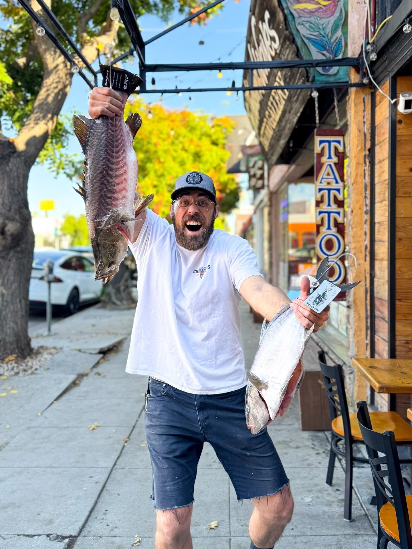 @alunarlanding wants a minute to talk to you about our lord and savior&hellip;dry aged fish 

#dryagedfish #fishmonger #fishmarket #shermanoaks