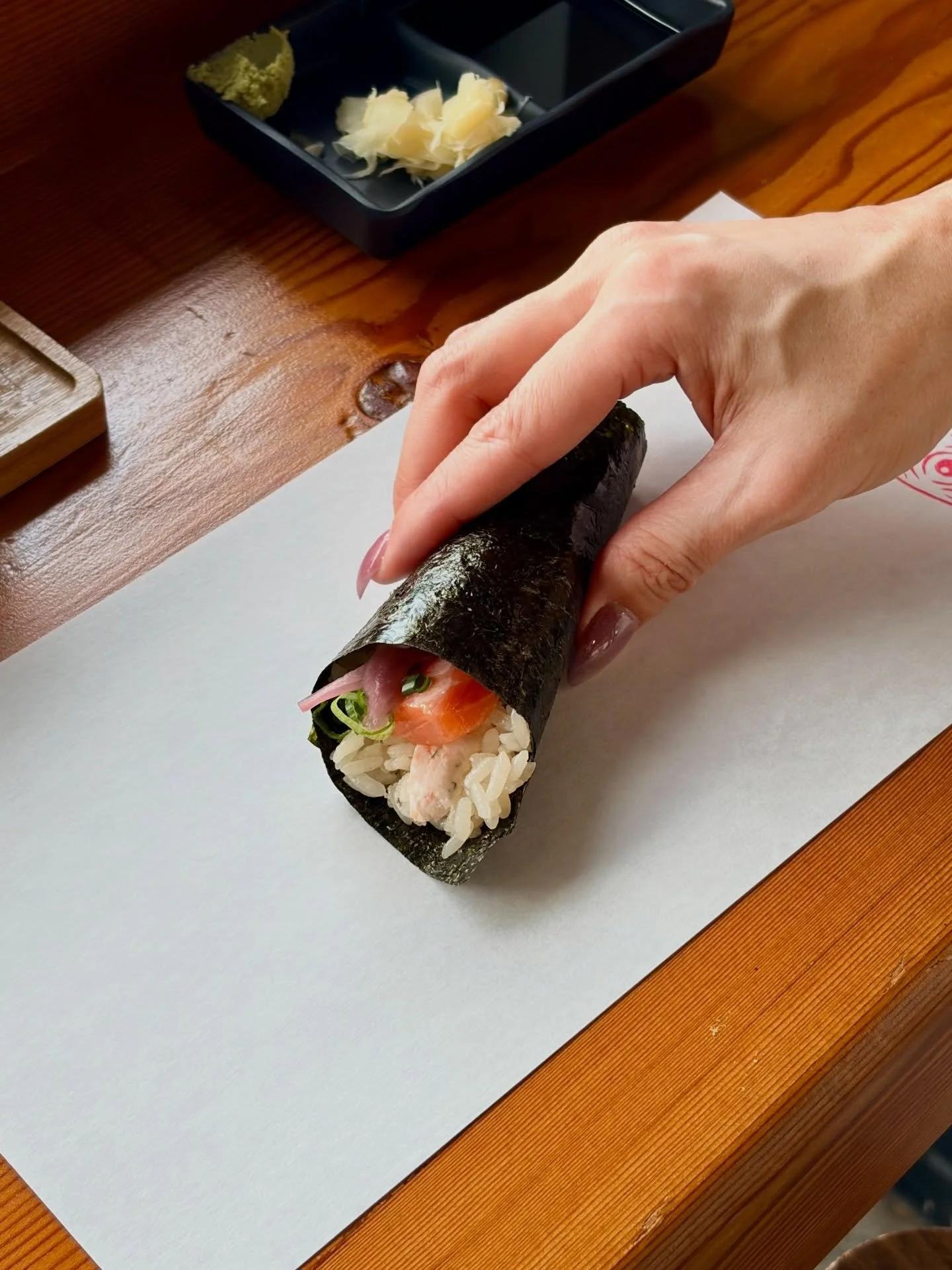 Hand roll heaven📍@jointseafood 

#temaki #dryagedfish #handrollsushi #handrollbar