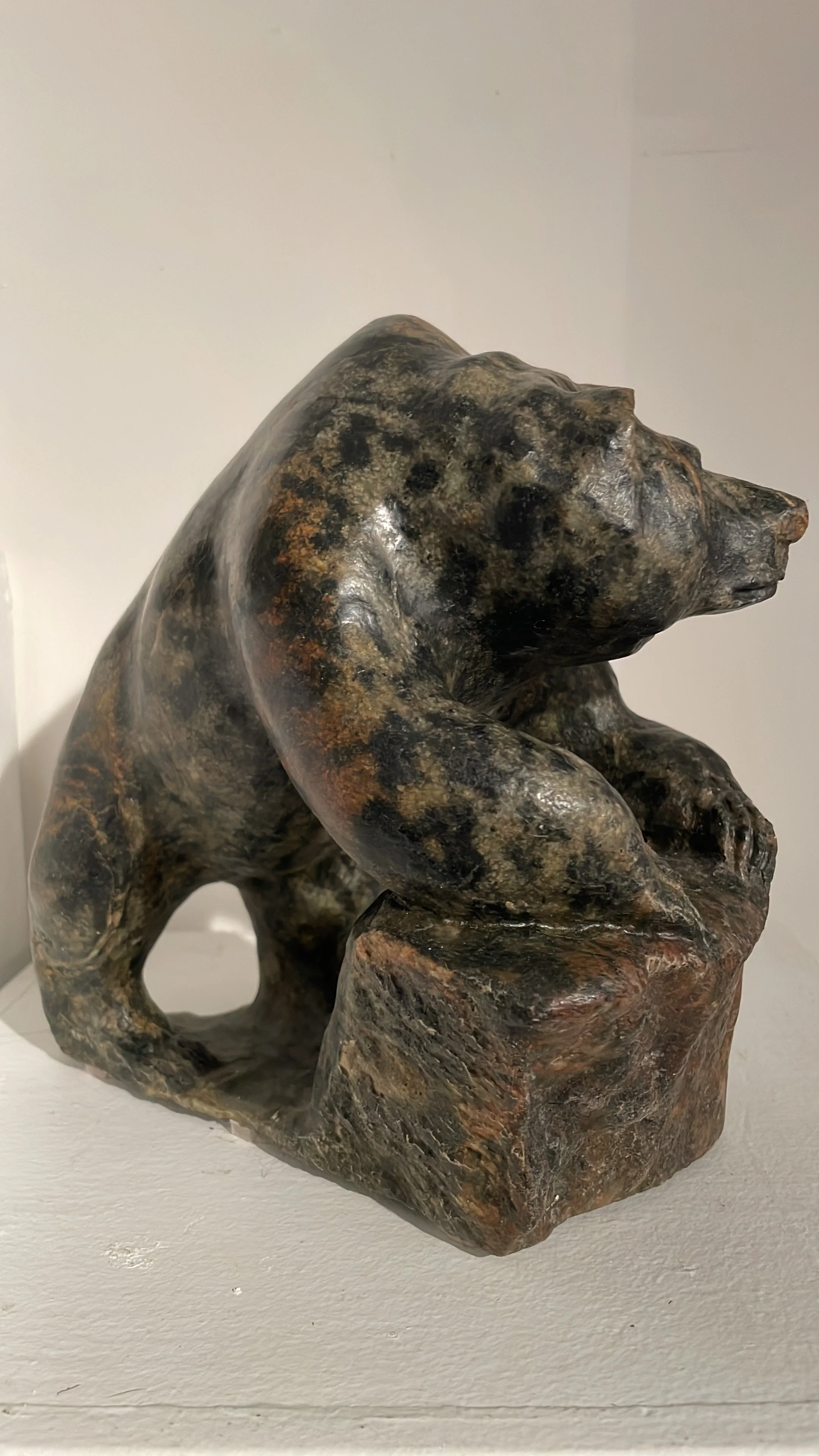 Grizz: Serpentine
Size: 9"Lx6"Wx9"H