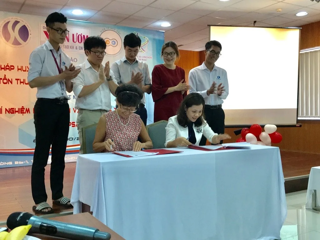 MOU U of Science stem cell 2016.jpeg