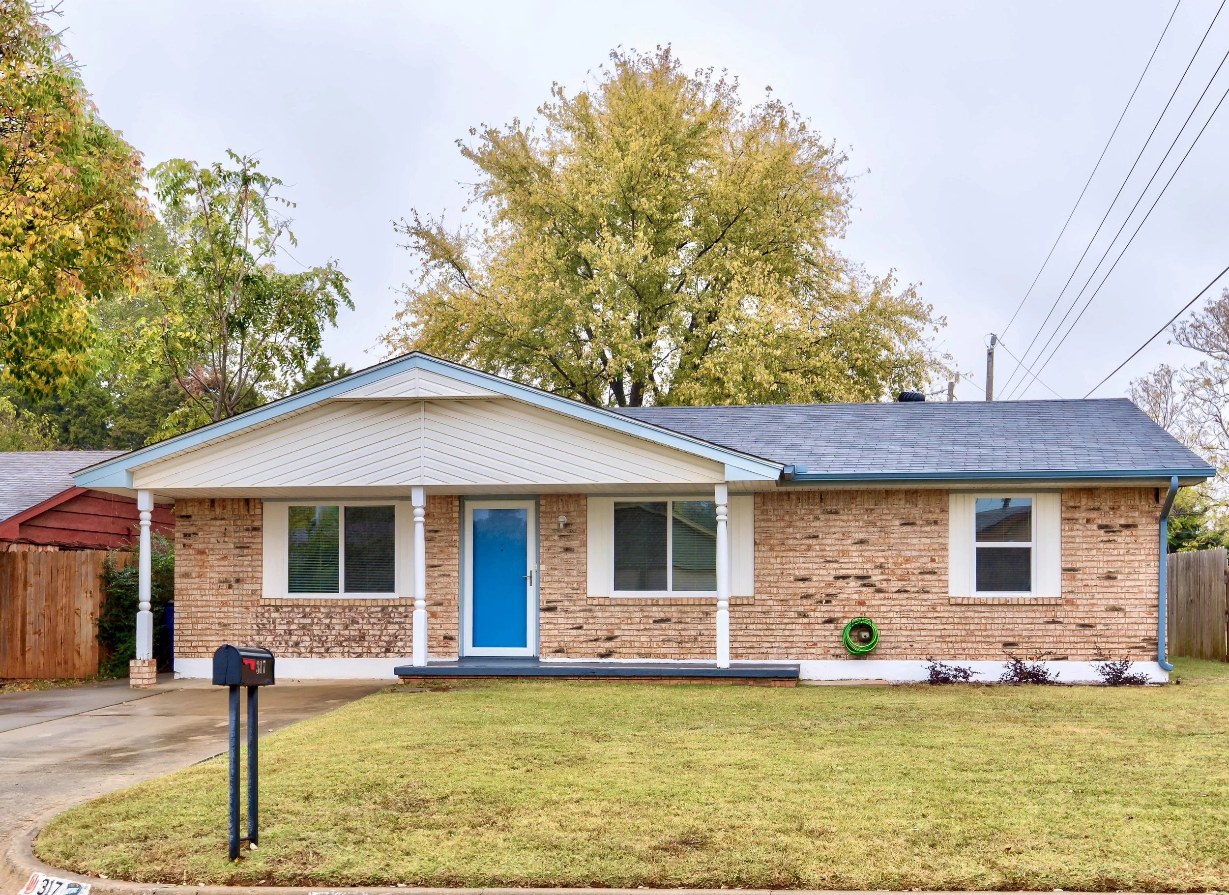 317_E_Cedar_Ln-3 copy.jpeg