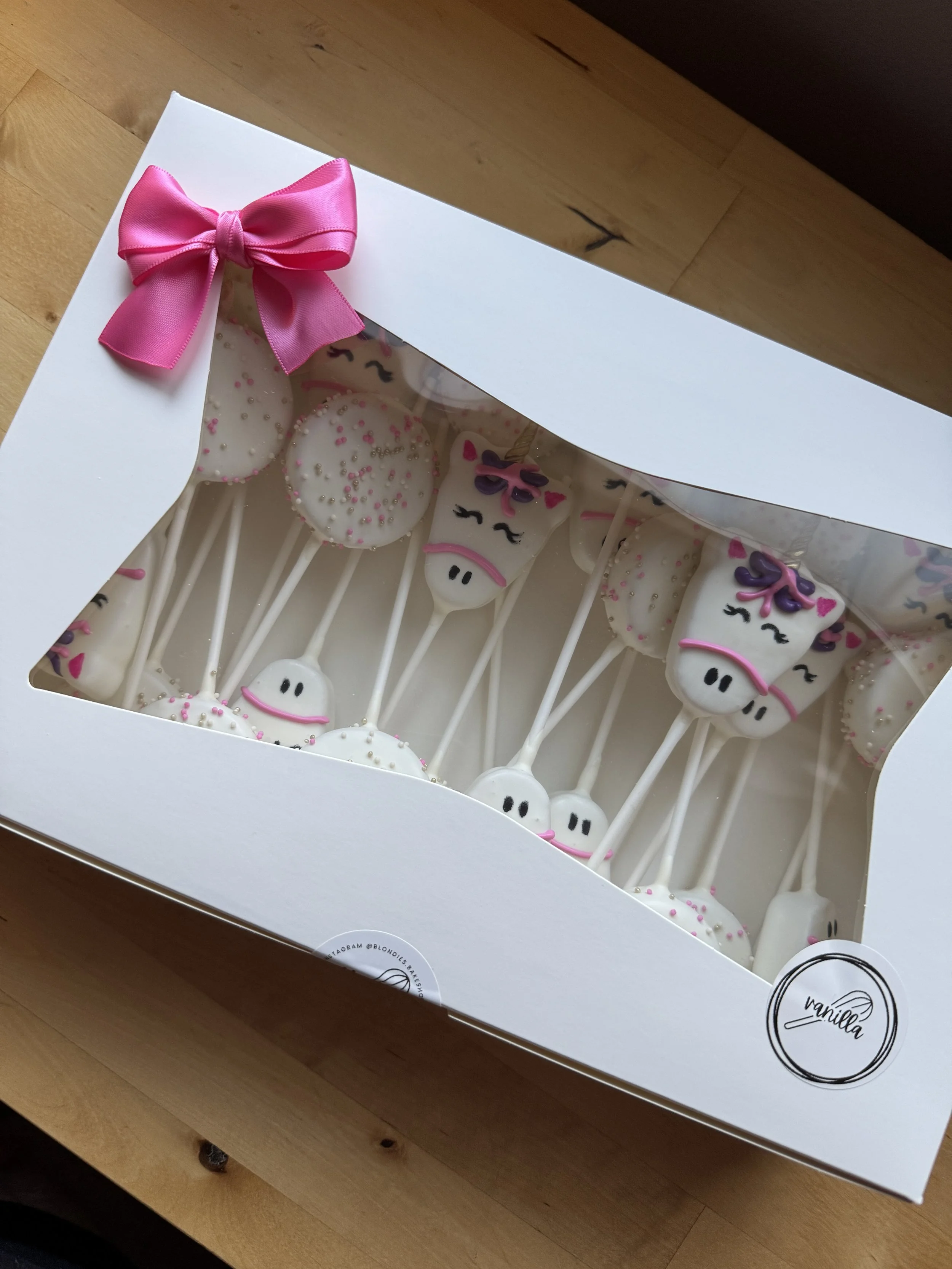 packaged order white bakery box