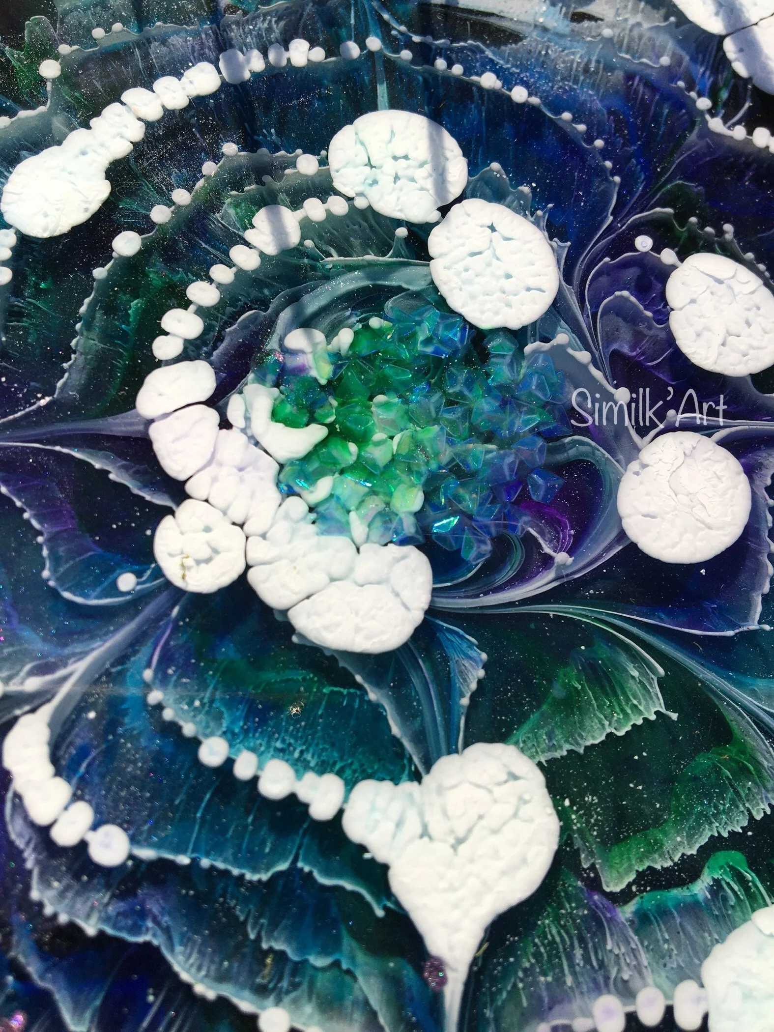 Resin Petri Effect
