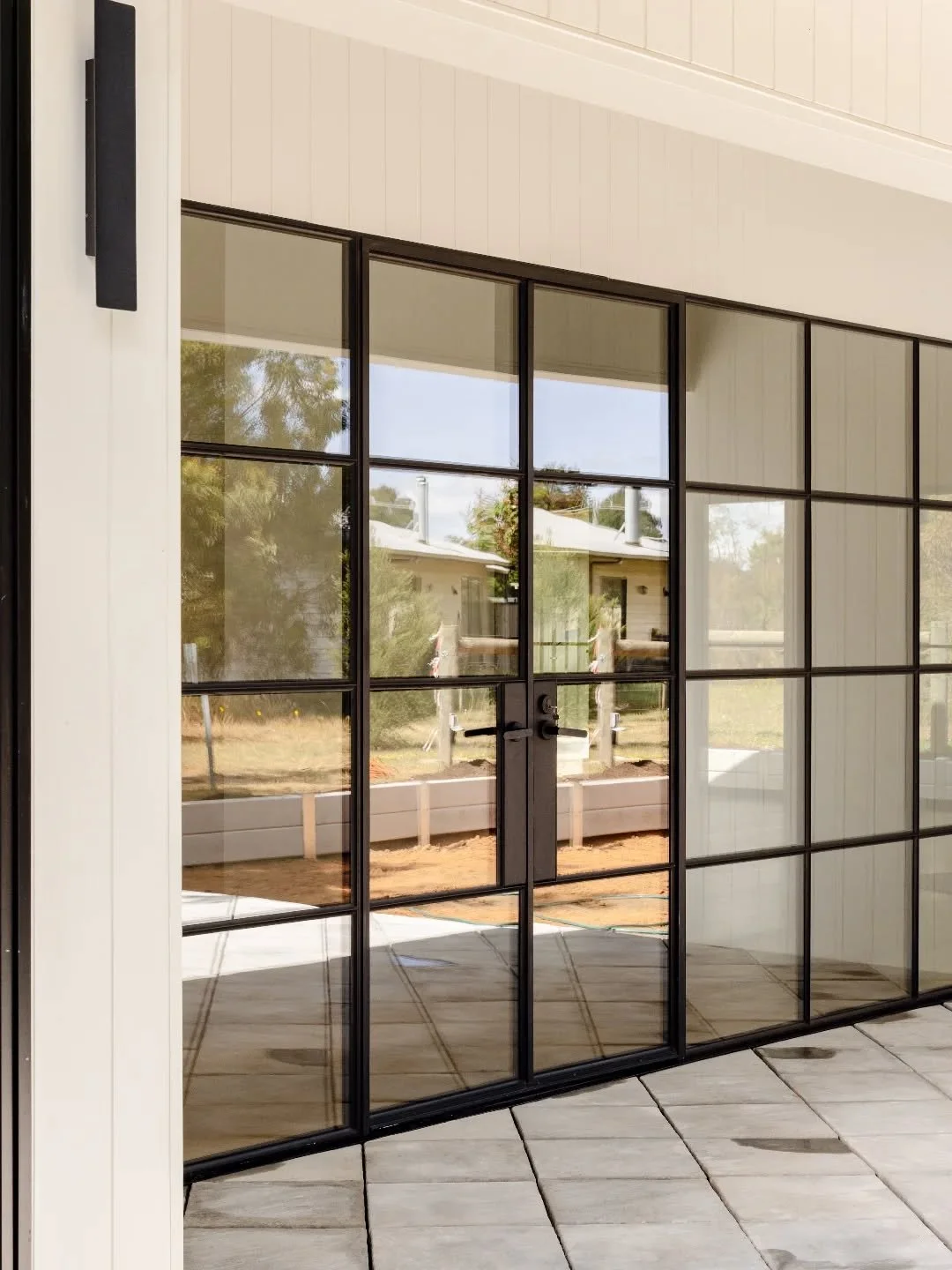 Built well. Delivered calmly.

Thank you to the clients, trades &amp; suppliers we&rsquo;ve worked with this year. More beautiful homes coming in 2026.

📷 @bechaycraft