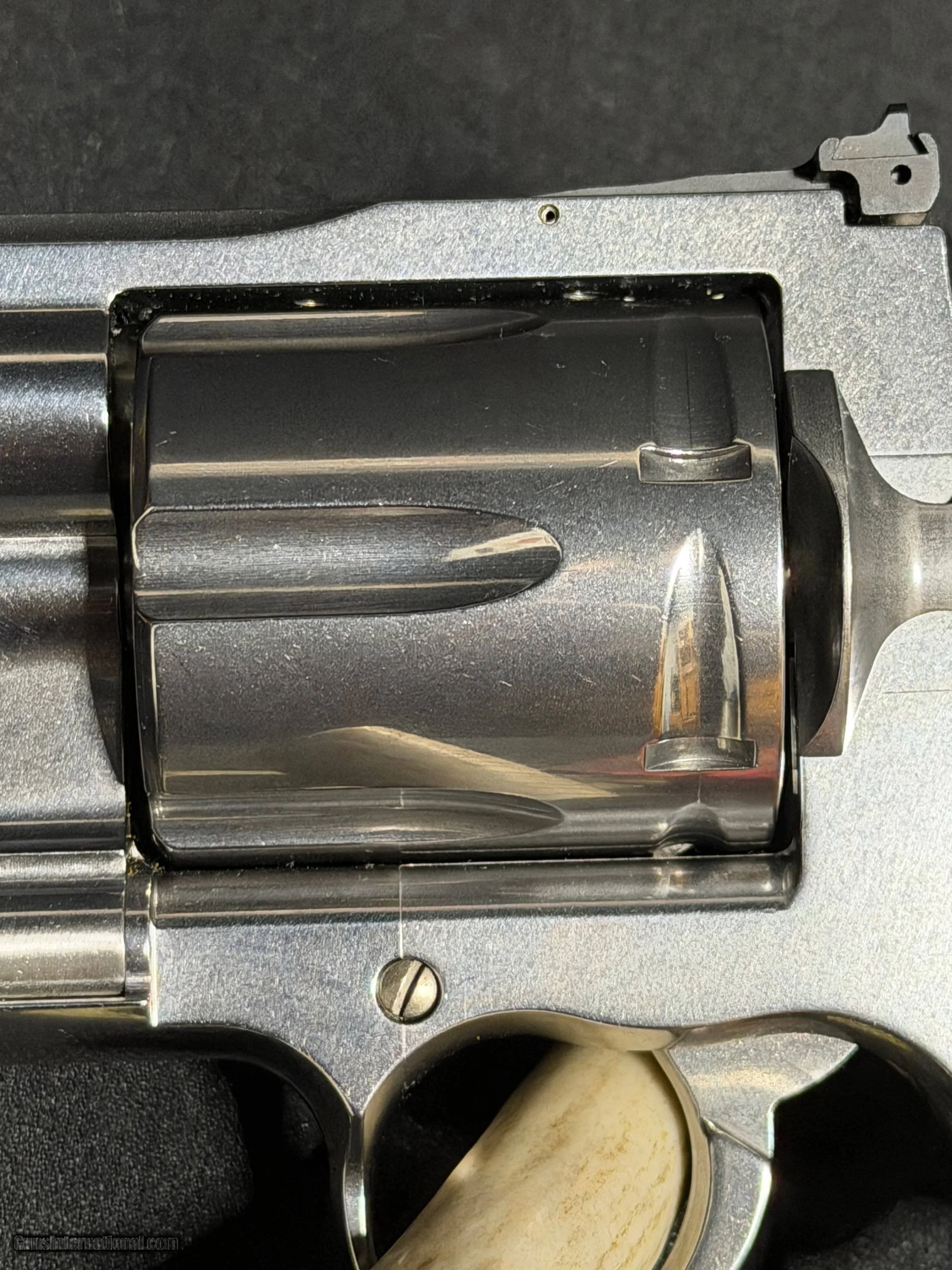 Colt-Anaconda-44-magnum_103719337_107868_F3ED032A9E1B1E29.jpeg