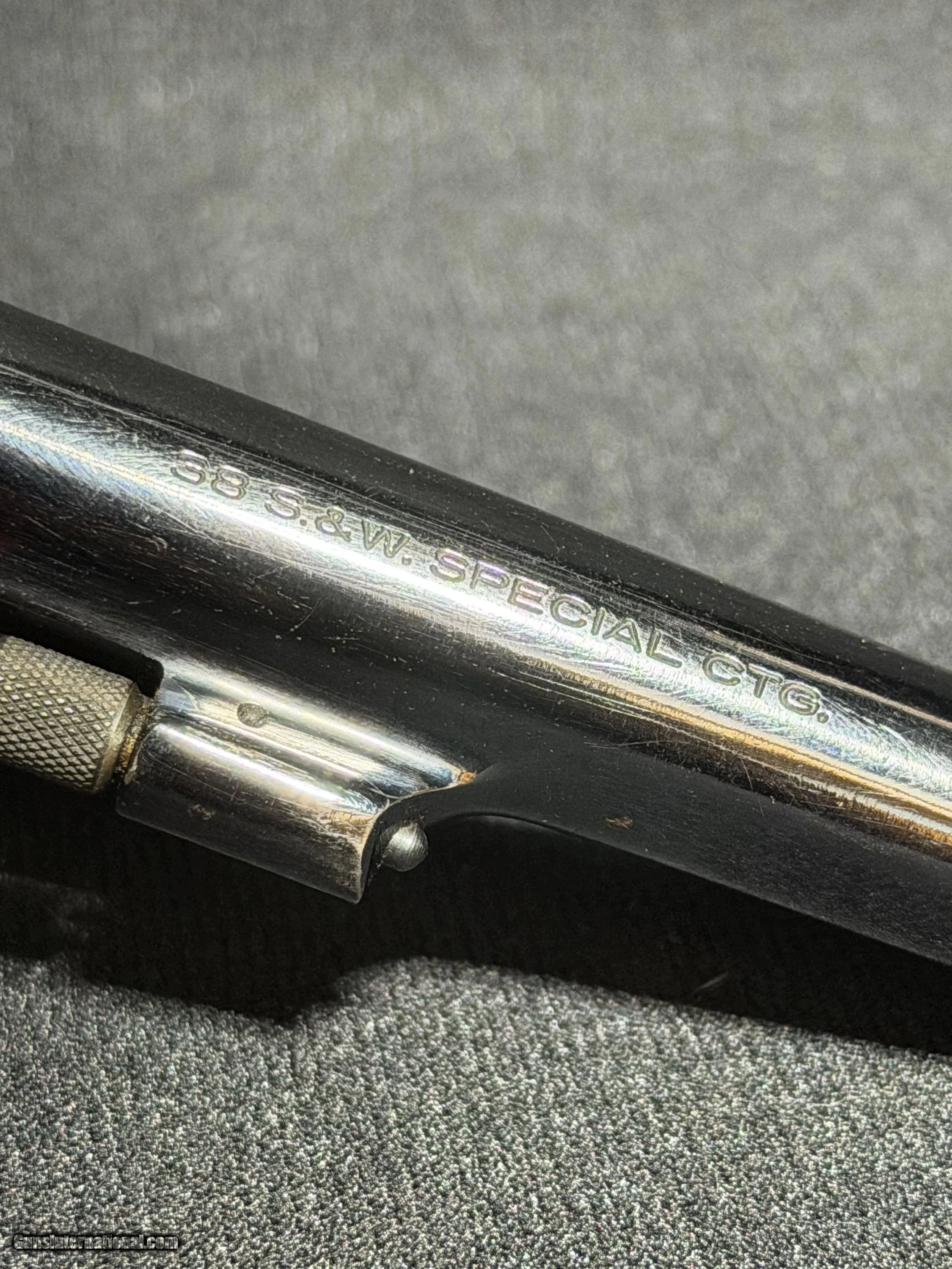 Smith-and-Wesson-10-5-38-special_103719293_107868_37094D180A5AADAB.jpeg