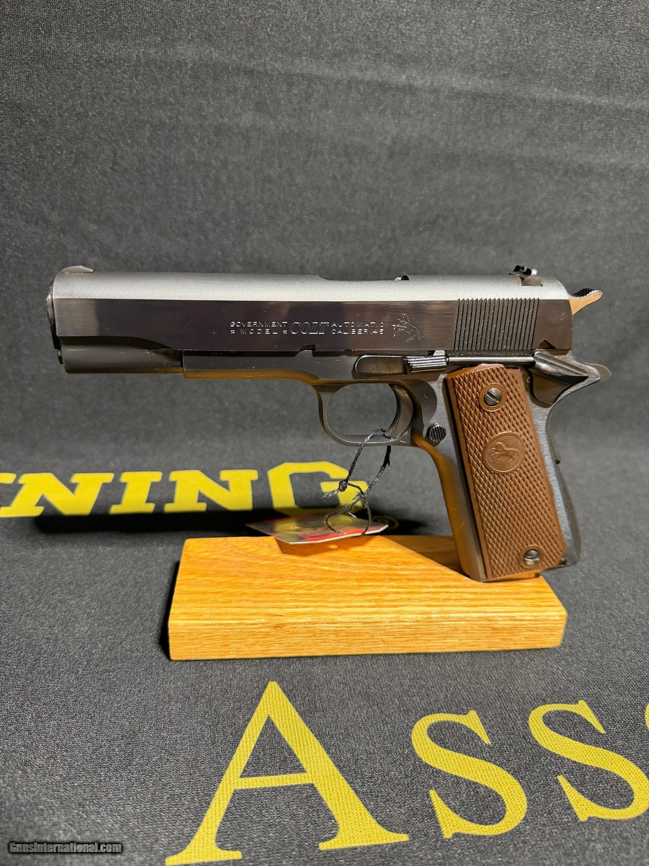 Colt-Government-1911-45-acp_103678404_107868_19764D6A8F358873.jpeg