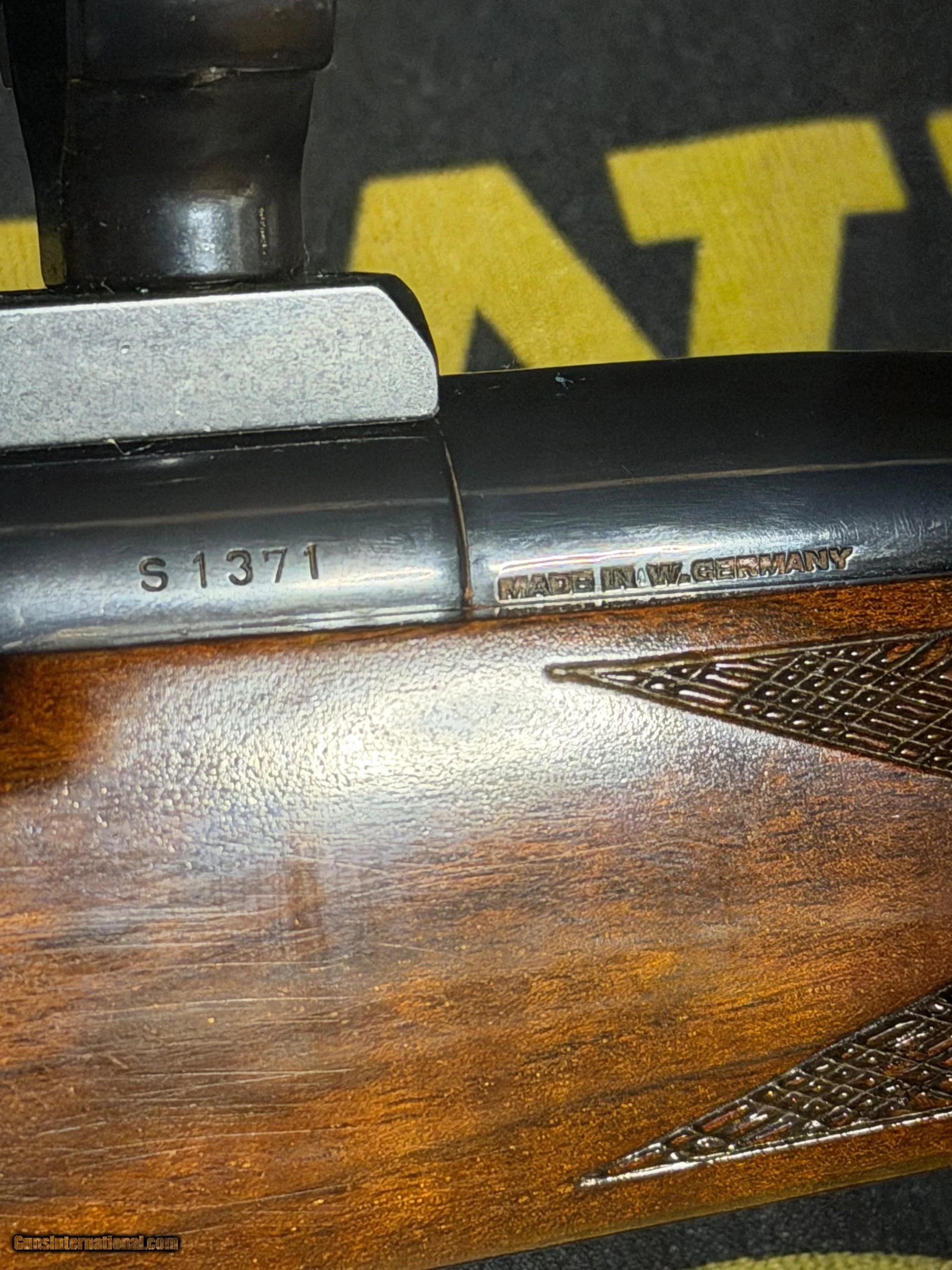 Weatherby-Mark-V-Varmintmaster-224-Wby-Magnum_103804755_107868_60C7B3979A0B3E99.jpeg