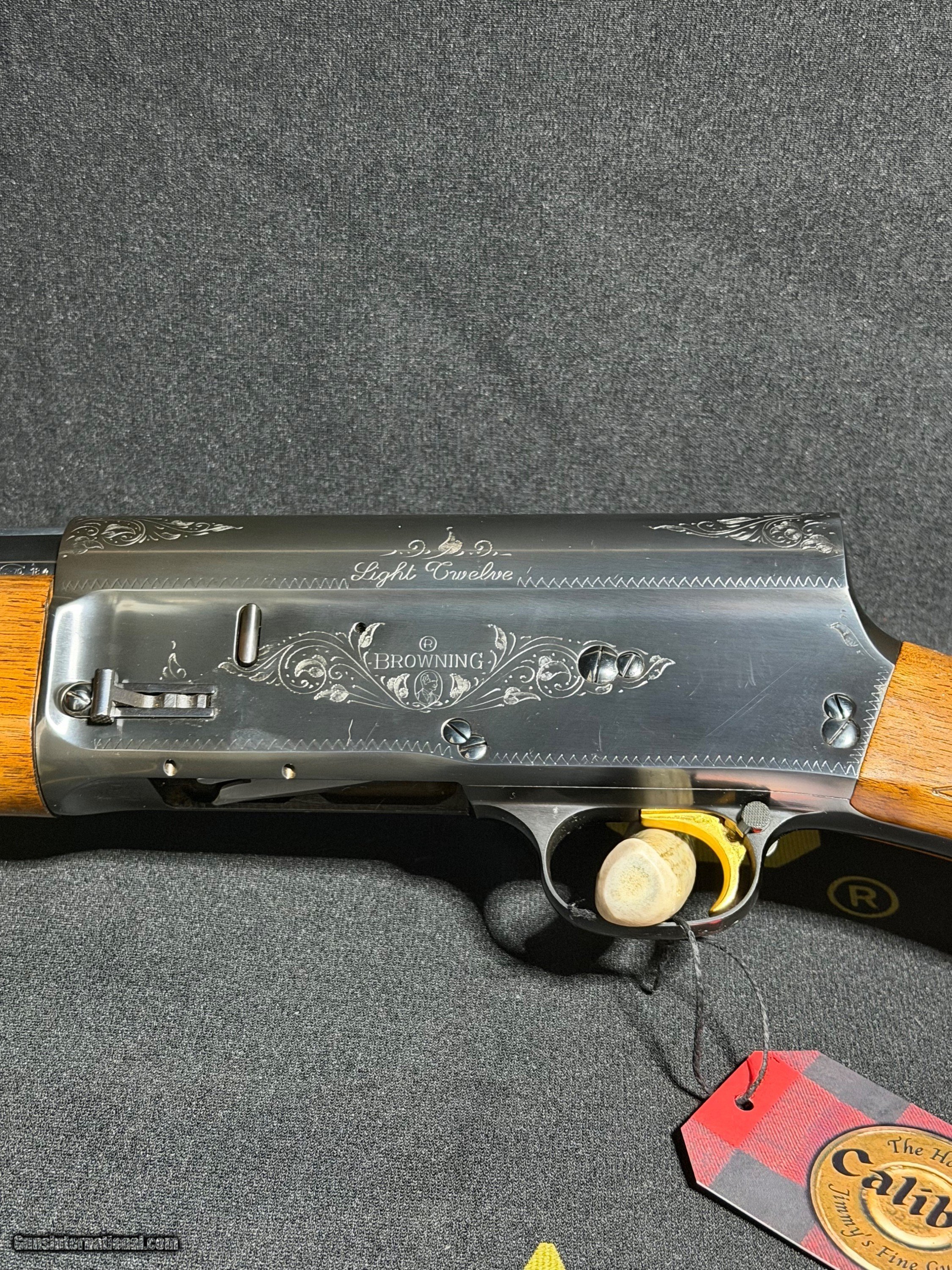 Belgium-Browning-A5-Light-Twelve-12-gauge_103821973_107868_7EF7C9AAEC524DE8.jpeg