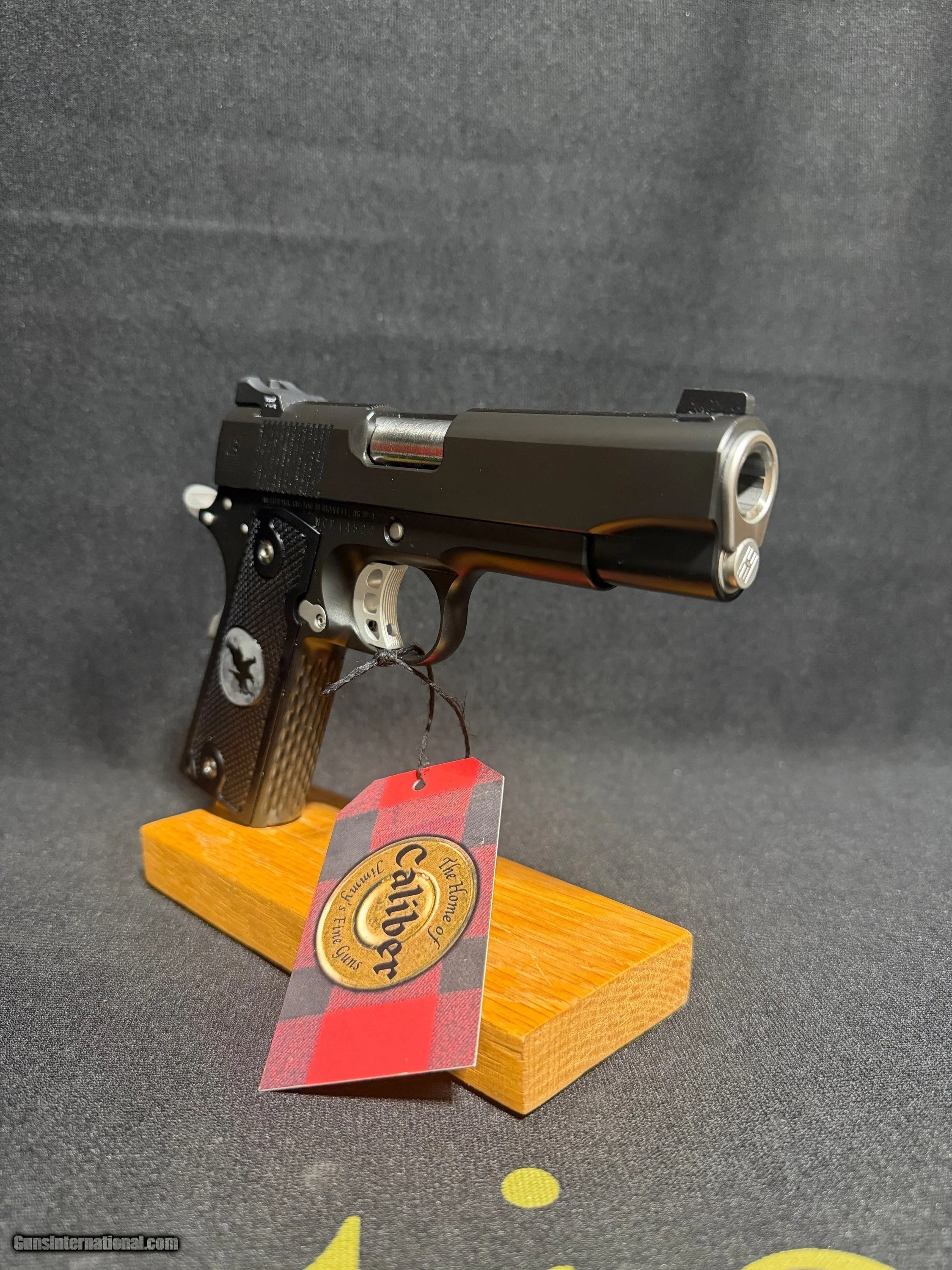 Night-Hawk-Customs-Lady-Hawk-45acp_103800577_107868_8894996667981808.jpeg