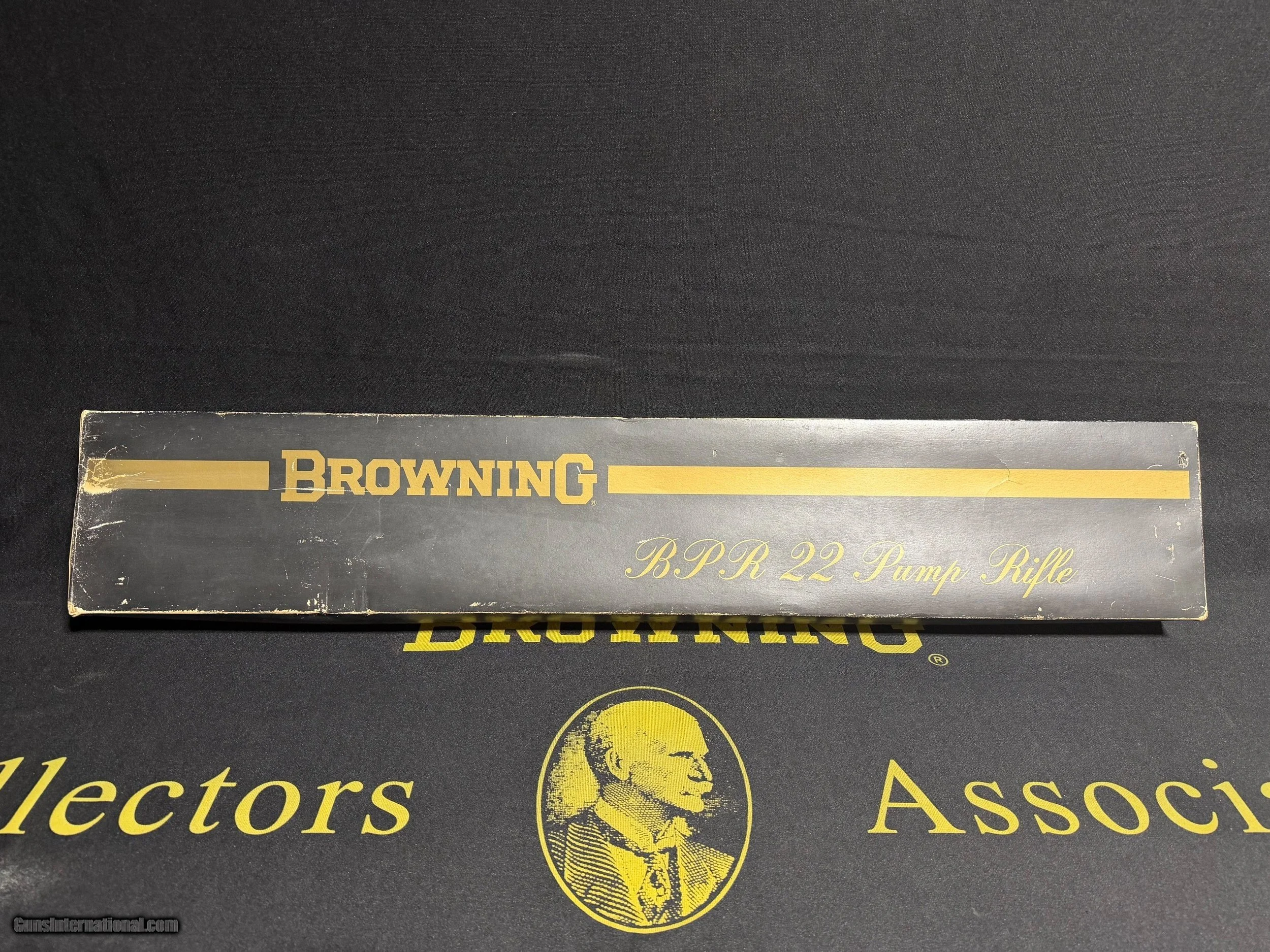 Browning-BPR-Grade-II-22-Magnum-Box_103773051_107868_9F07F972D54912B7.jpeg