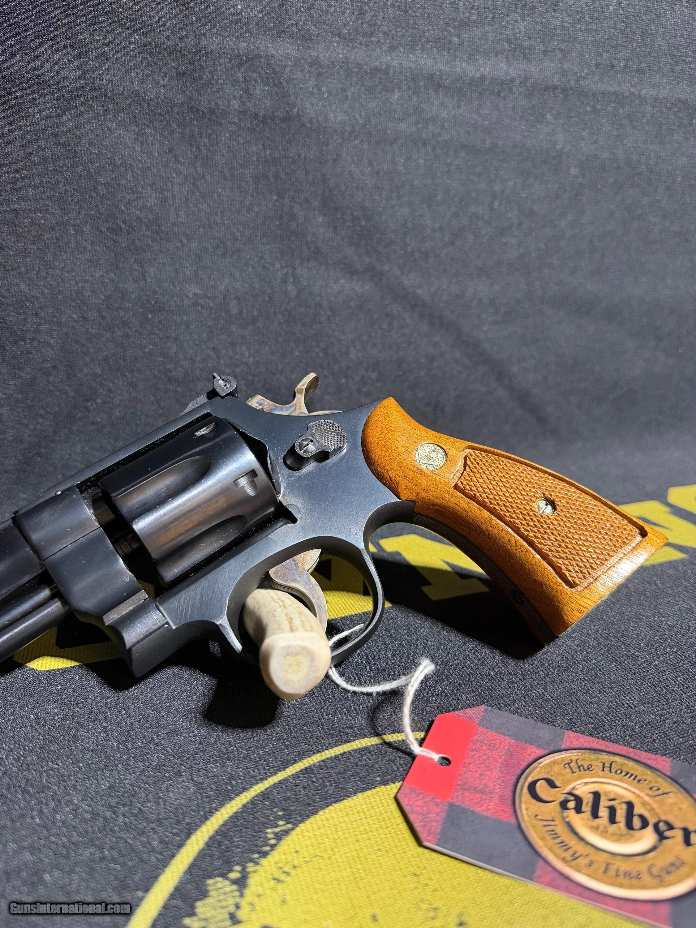Smith-and-Wesson-28-Highway-Patrolman-357-magnum_103662408_107868_F45E5F14BF522E18.jpeg