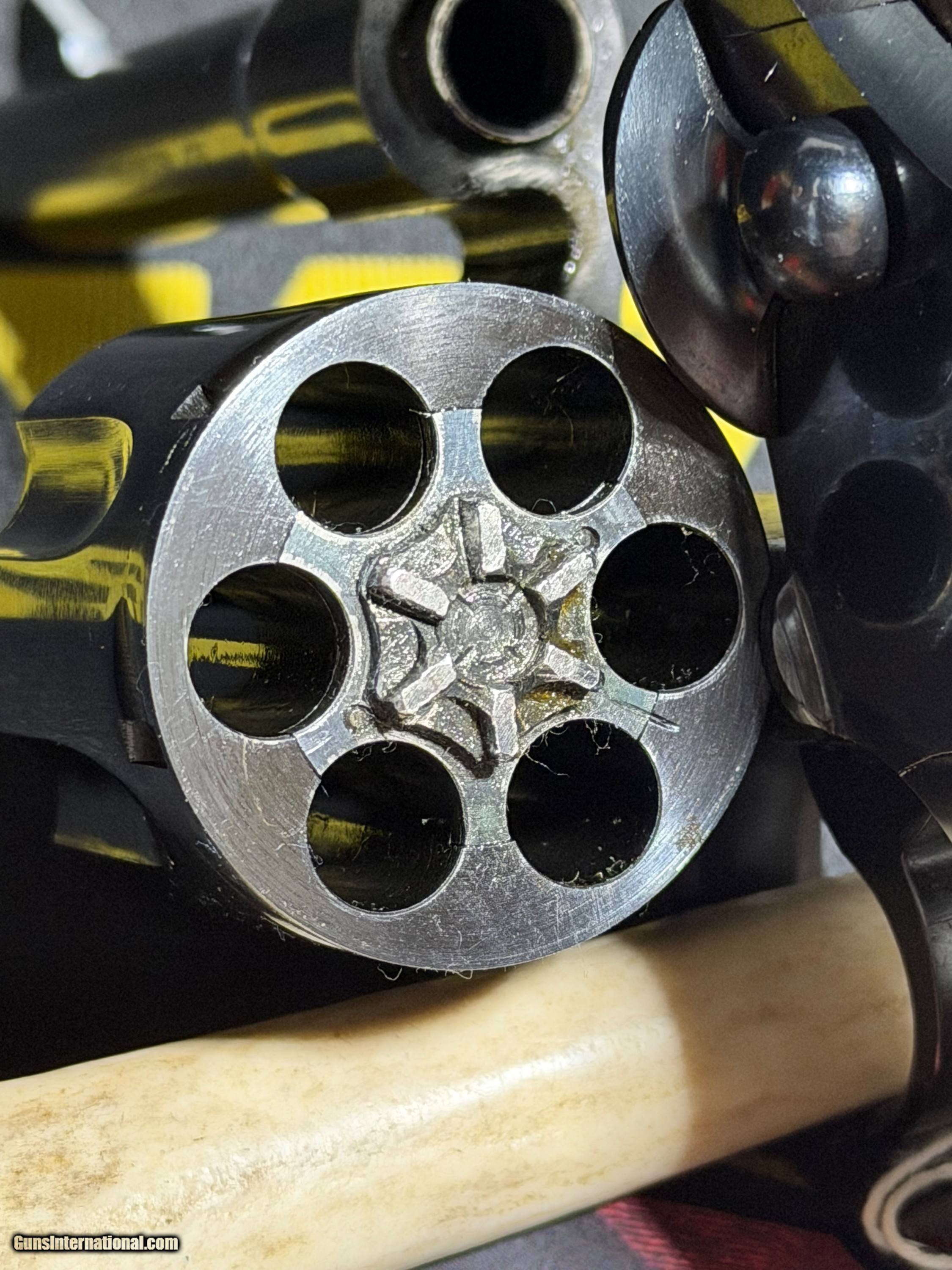 Colt-Official-Police-38-special_103518987_107868_0F90F7DF9DB6B157.jpeg