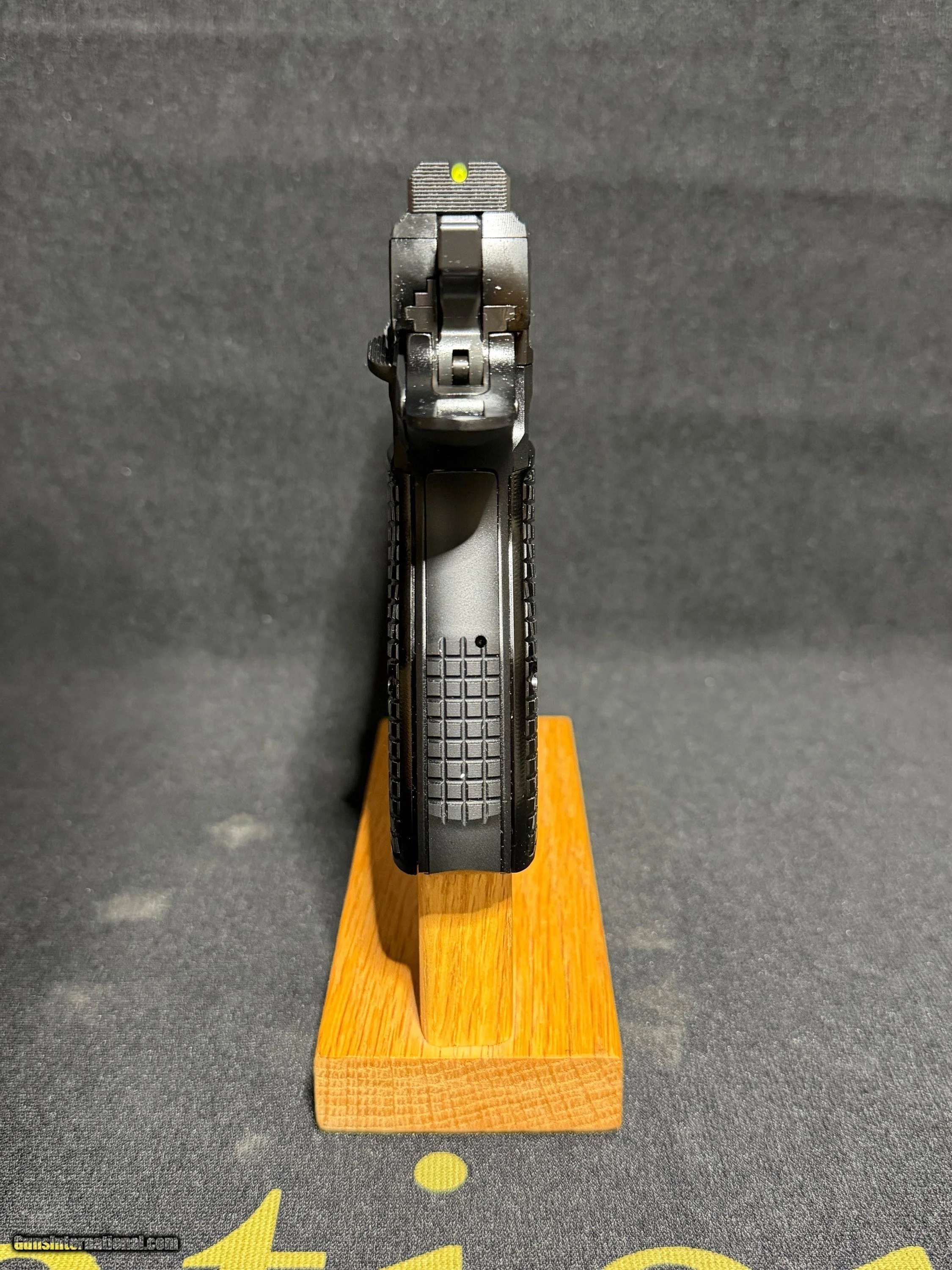 Dan-Wesson-DWX-Compact-9mm-NIB_103802018_107868_C925CC6B4B0AED66.jpeg