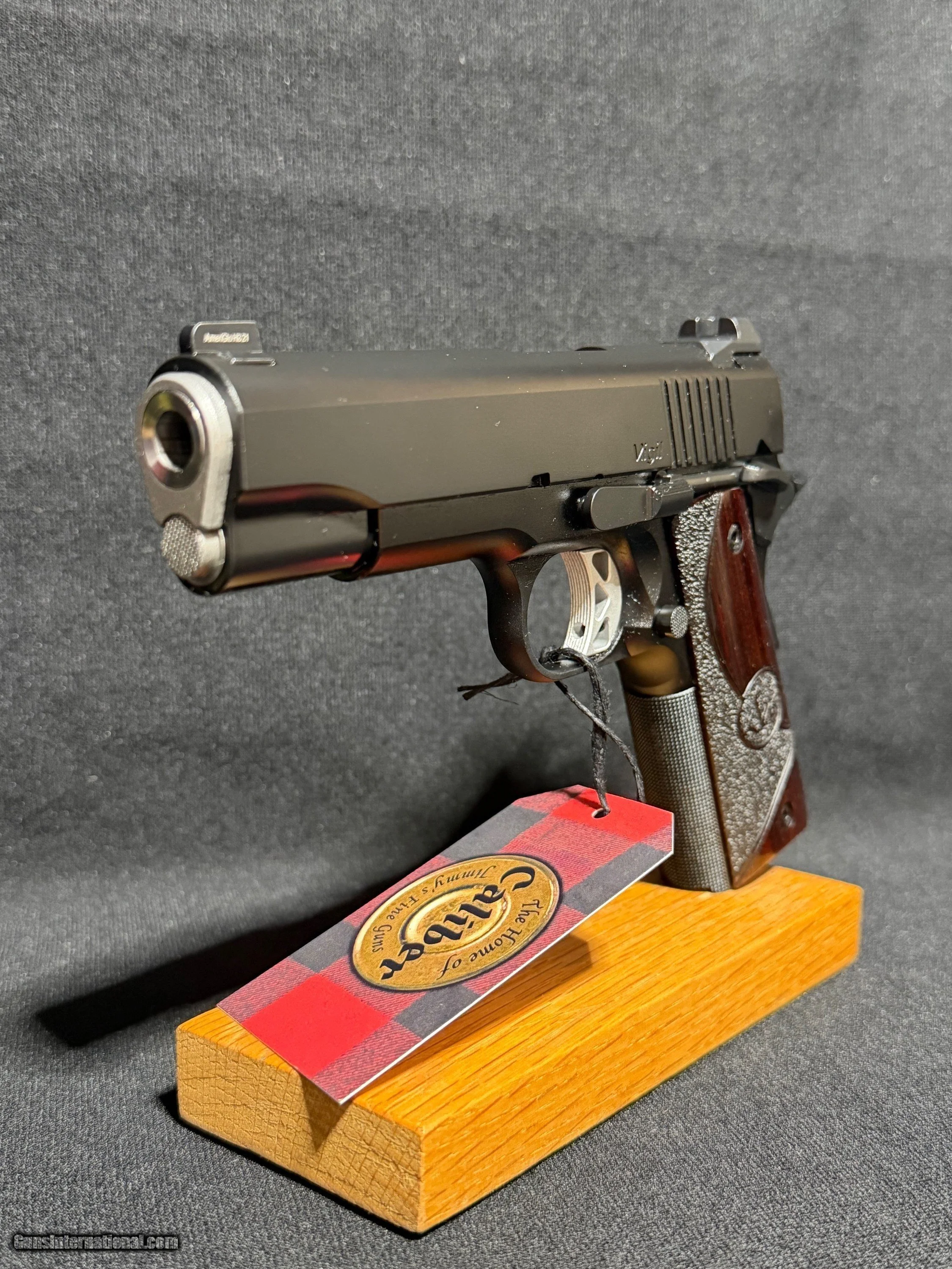 Dan-Wesson-Vigil-Commander-9mm_103808263_107868_B083AAF29A61CCC2.jpeg