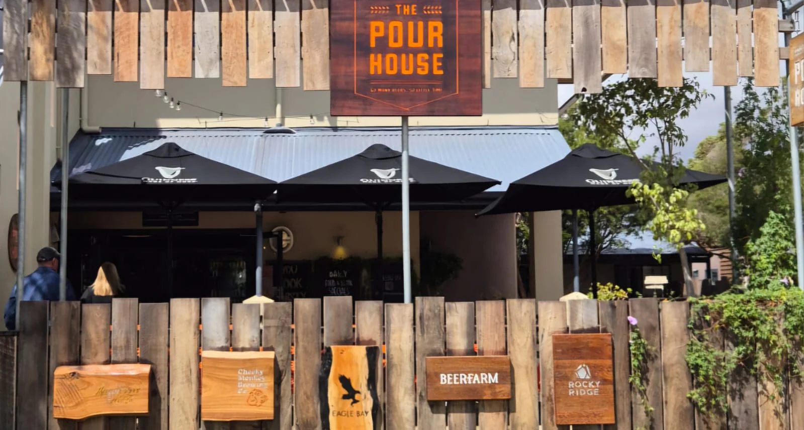 Pour House.png