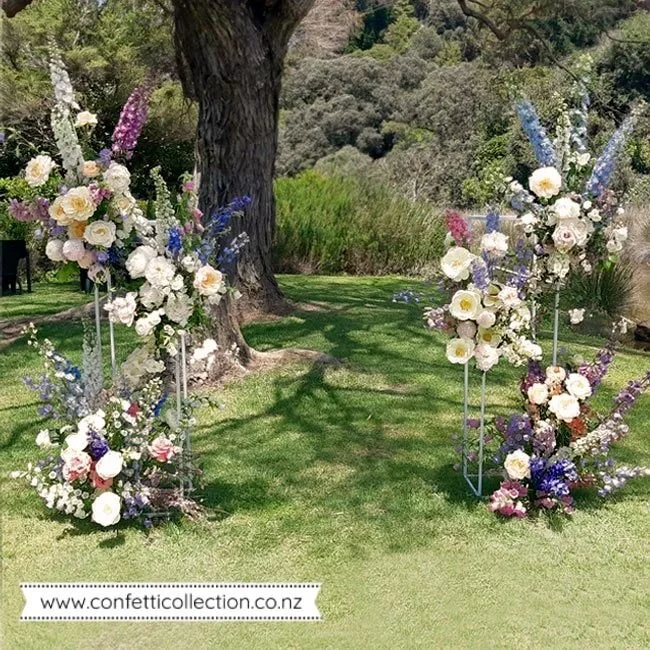 white-box-frame-metal-stands-plinths-pedestals-wedding-hire-whangarei