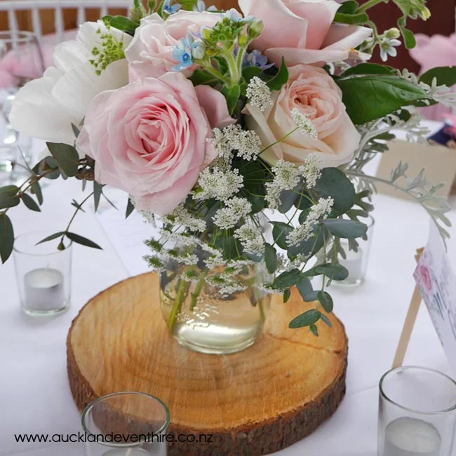 log-slice-round-auckland-wedding-event-party-hire