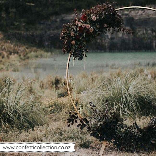 gold-circle-arch-wedding-ceremony-event-rental-hire-whangarei-metal