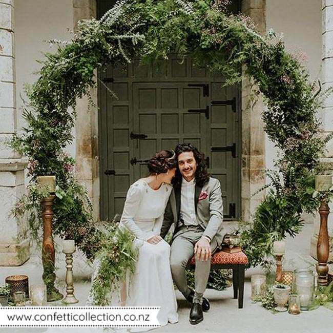 gold-circle-arch-wedding-ceremony-event-hire-whangarei-metal