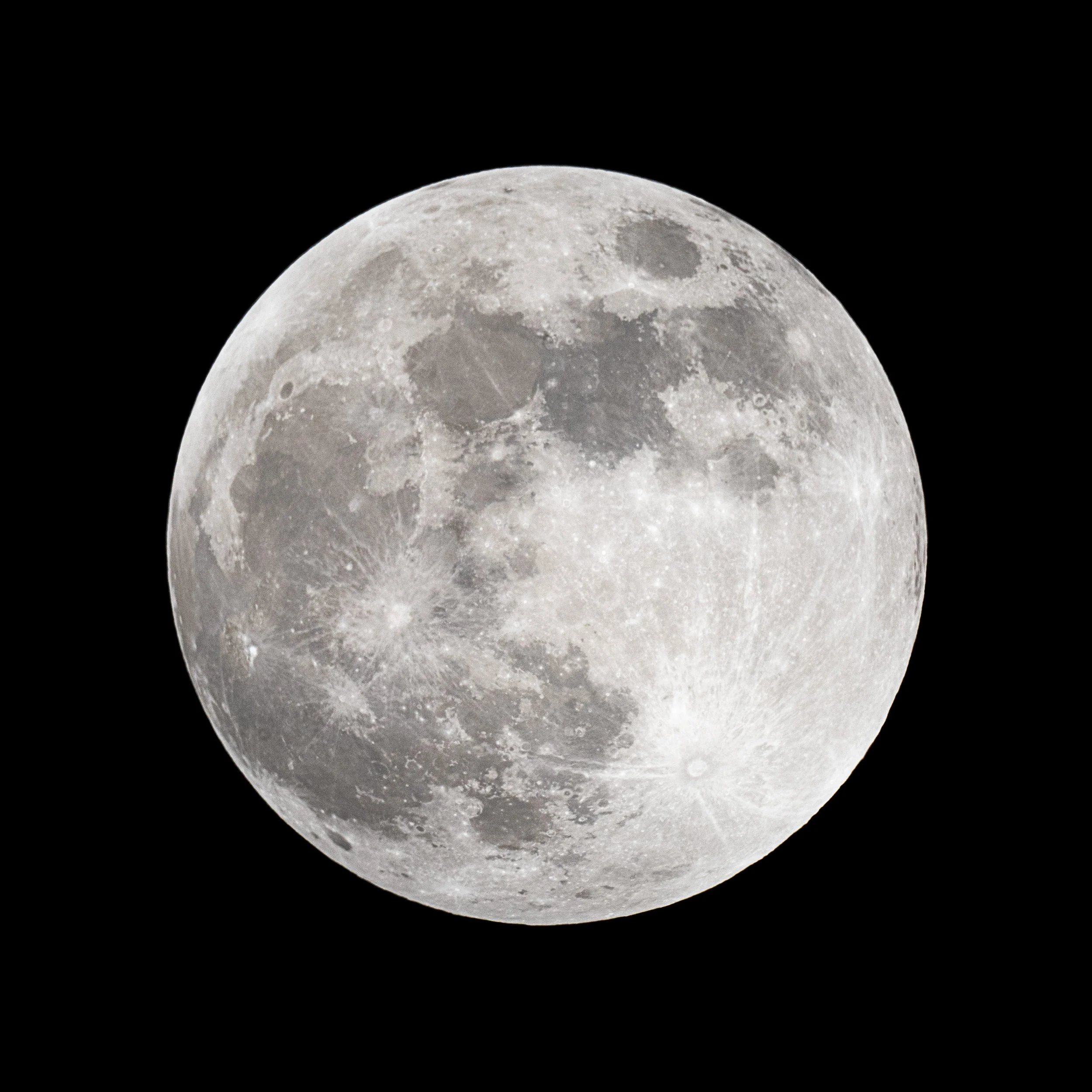 Full moon against a black night sky.