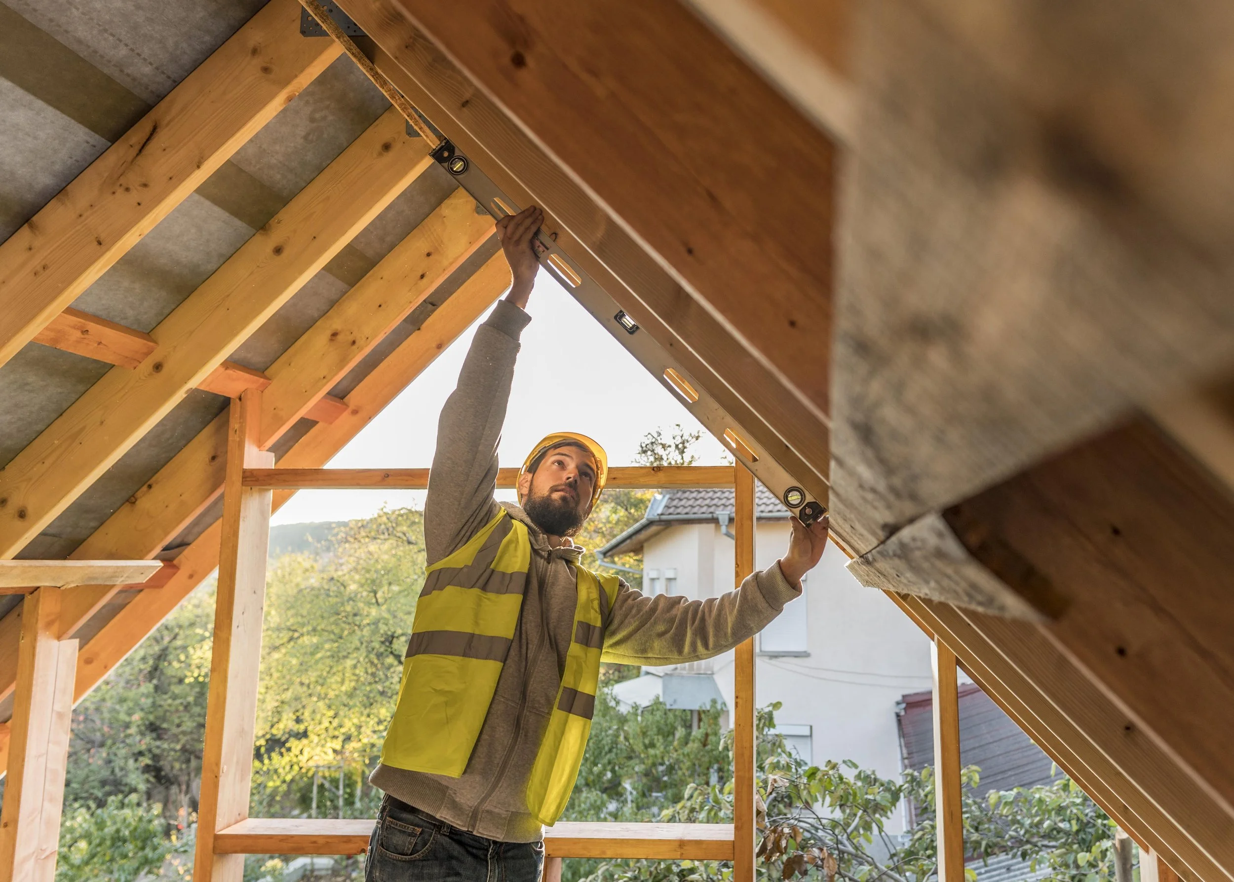 carpenter-man-working-roof.jpg