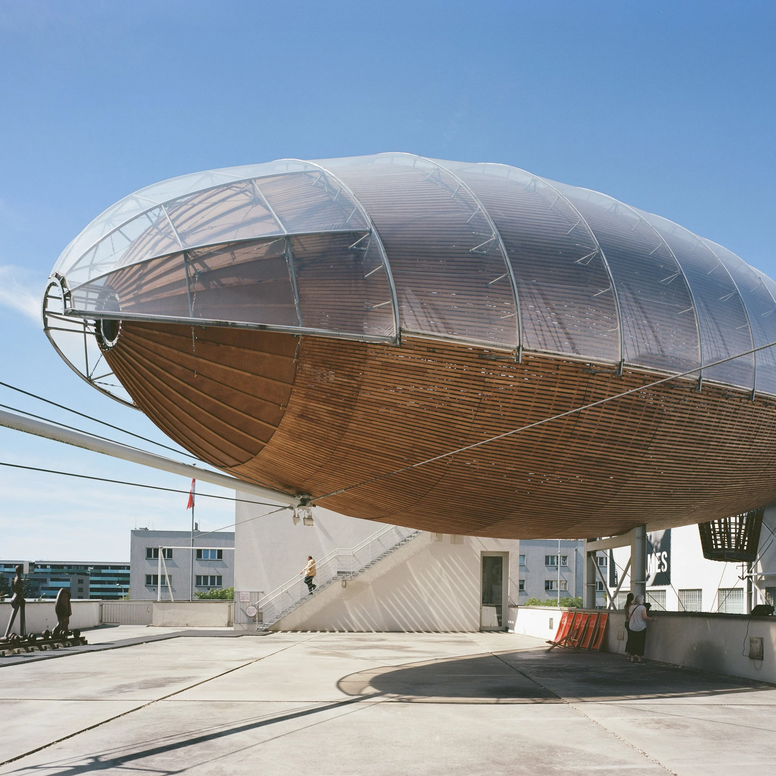 Gulliver Airship