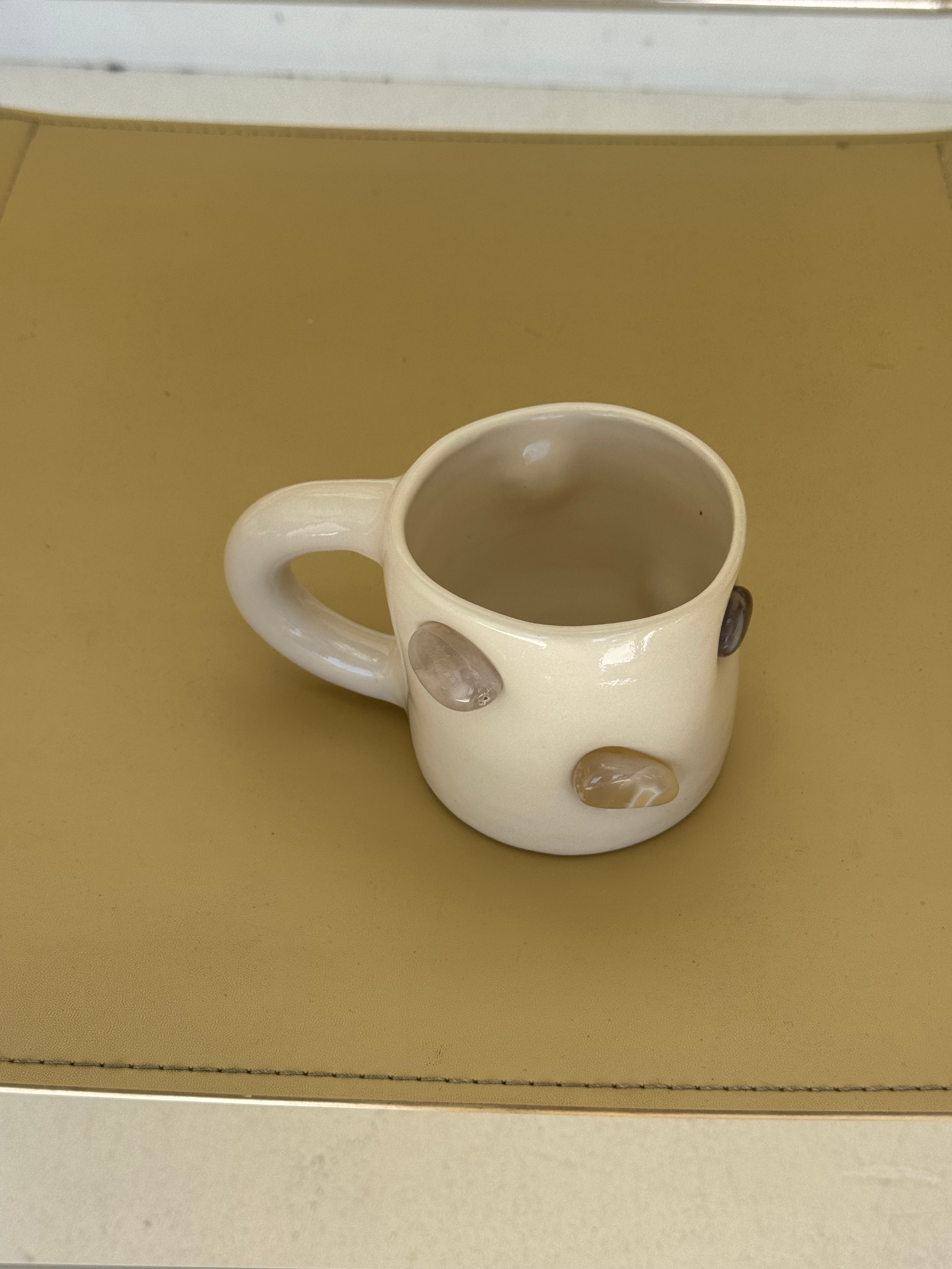 cream: pebble mug (SECONDS)