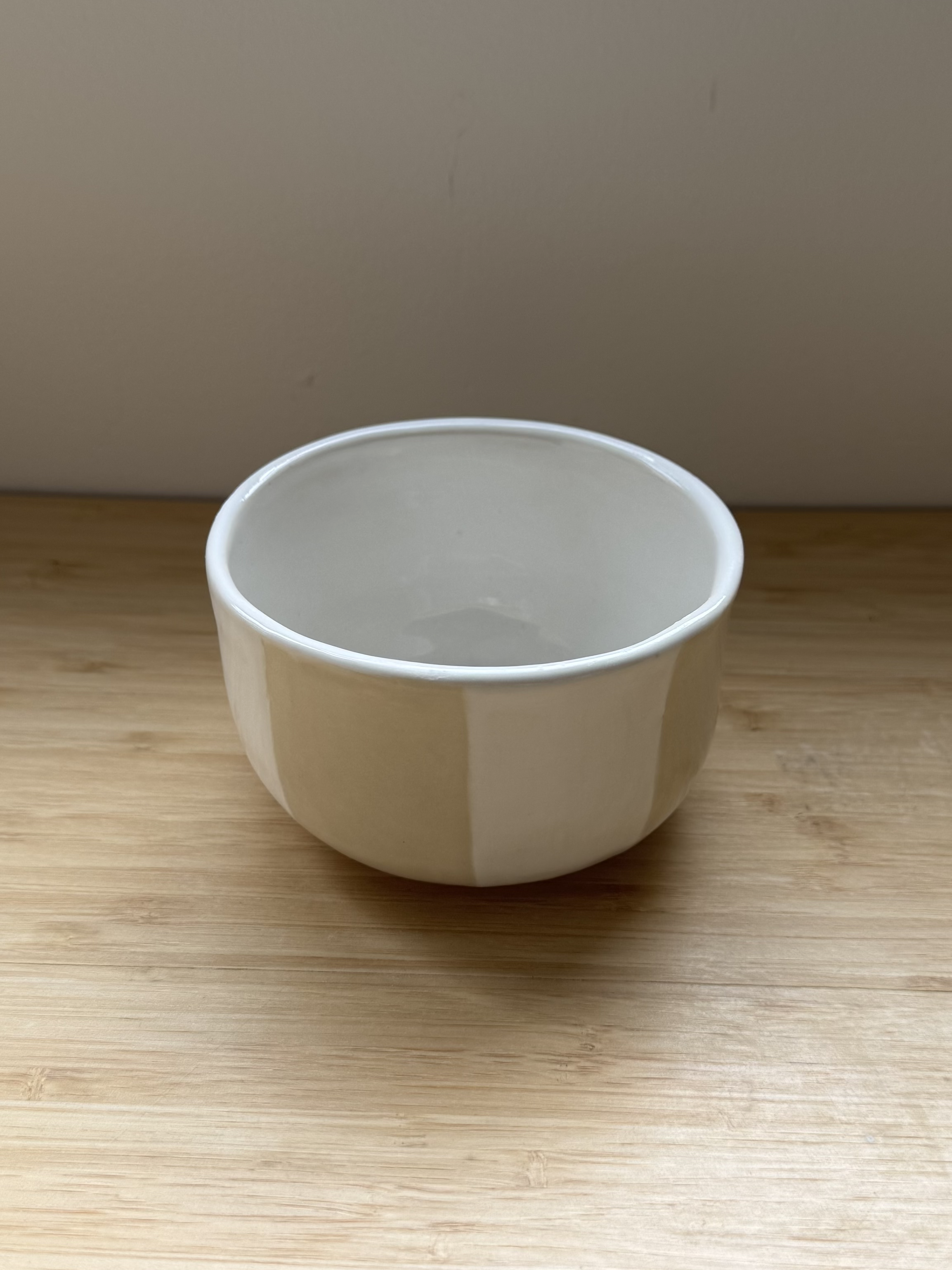 vanilla-stripes-bowl.png