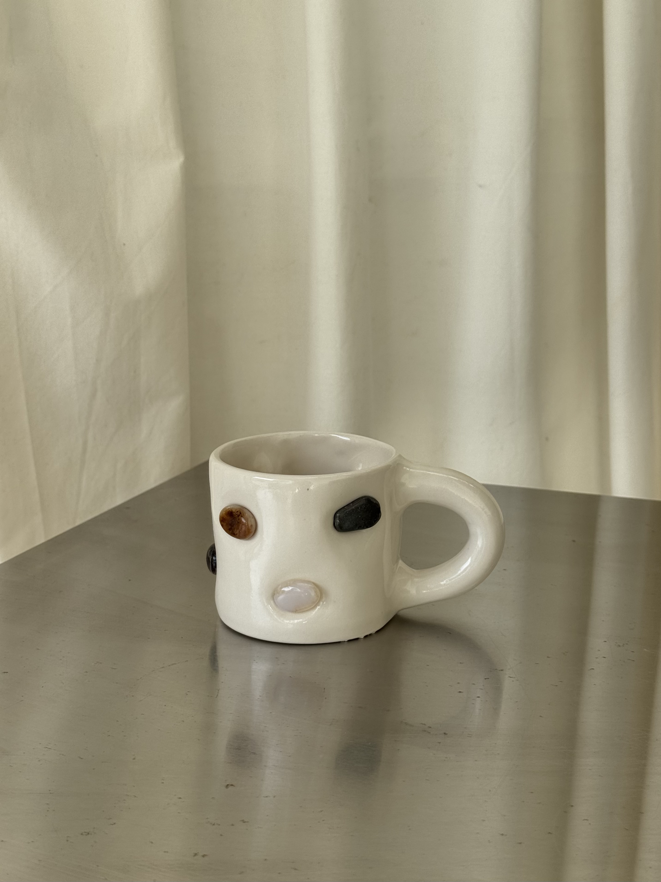 cream: pebble mug