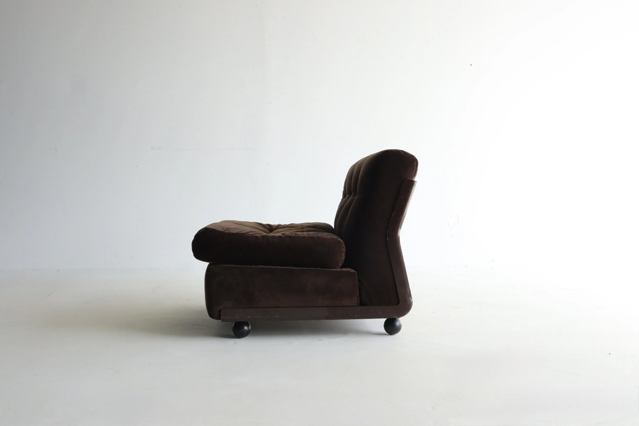 Amanta by Mario Bellini for B&B Italia