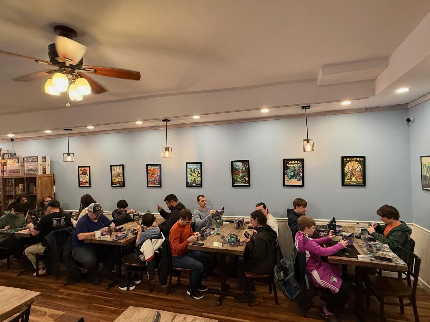 Lorwyn Eclipsed Prerelease Launch! Full house!

#lorwyneclipsed #magicthegathering #flgs #longisland #boardgamecafe
