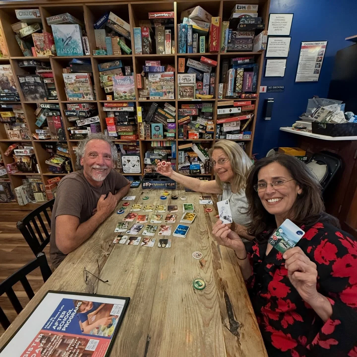 Learning Splendor!

#flgs #longisland #boardgamecafe