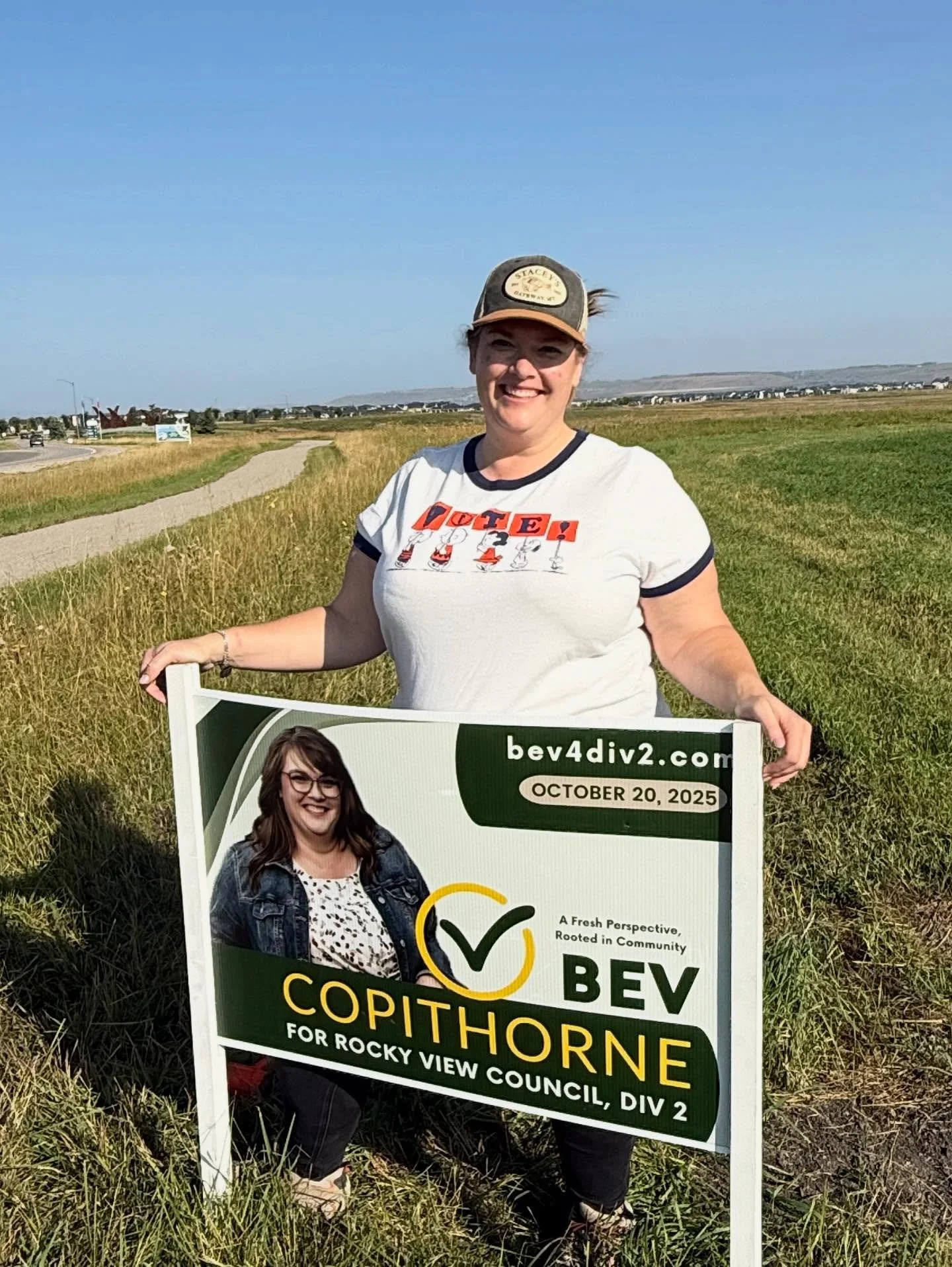 Putting some signs out on private land today! Thanks to everyone who has given me permission to do so! I appreciate your support in this way! #bev4div2 #rockyviewcounty #rockyviewelection #municipalpolitics #vote4bev