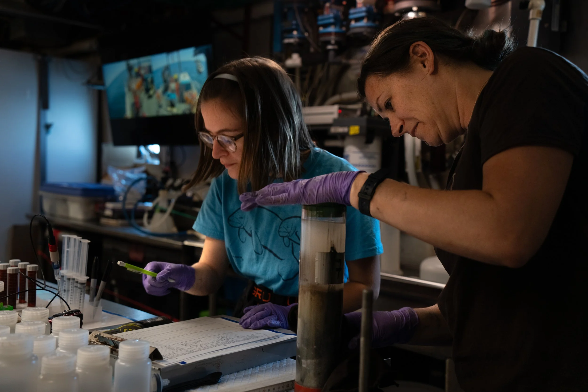 NF2402_Jenny-Maria_sediment samples_ ISC00038.jpg