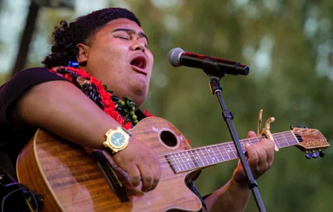 learn some Native Hawaiian facts this AANHPI month, why the american flag DOESN'T represent everyone 