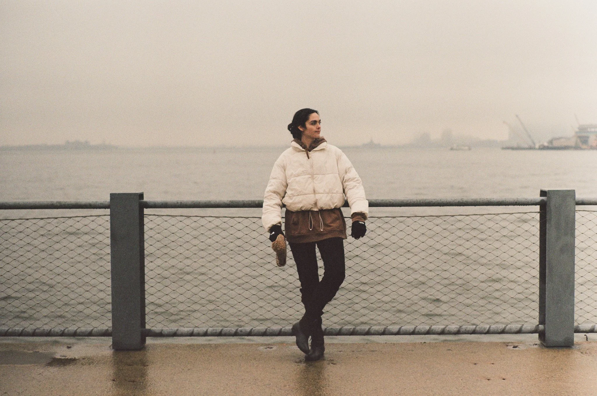 250215 Film Sofia Ellen Waterfront Orchids 19.jpg