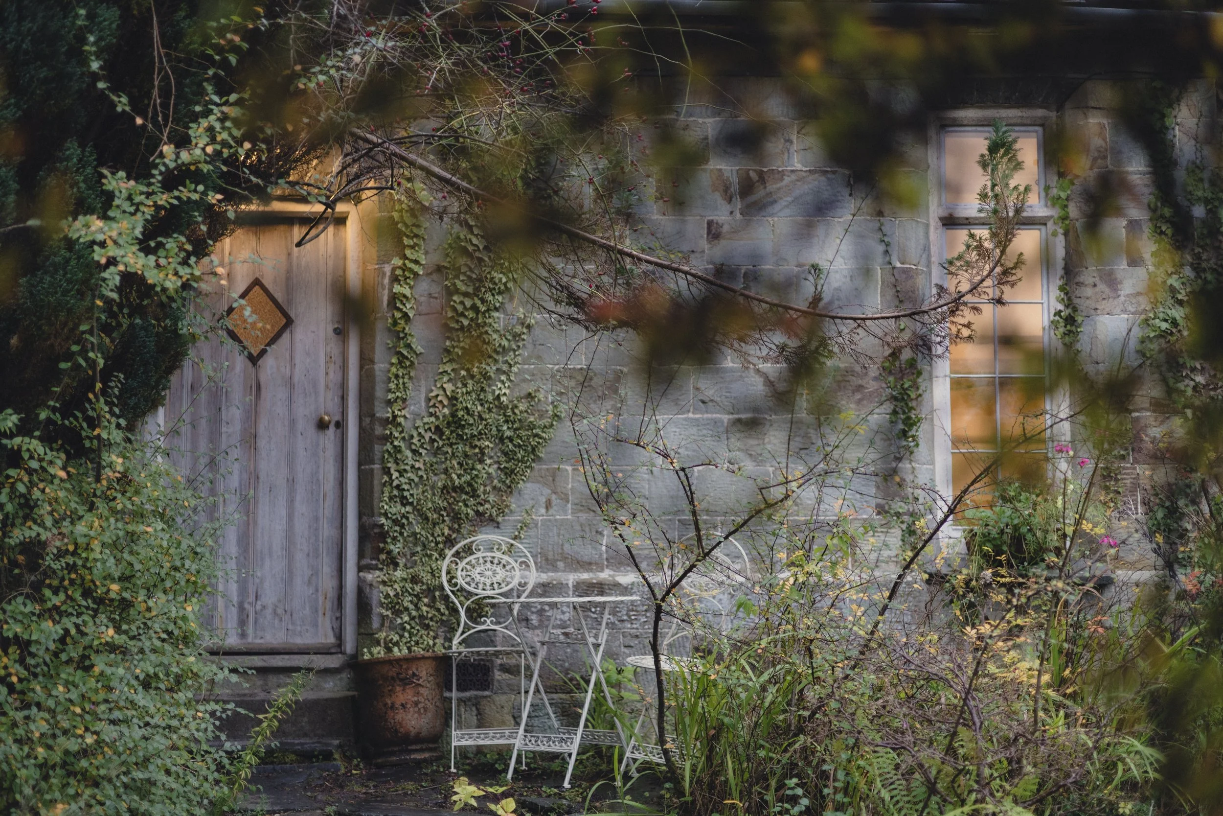 Brook Aurora - Albro Castle-15.jpg