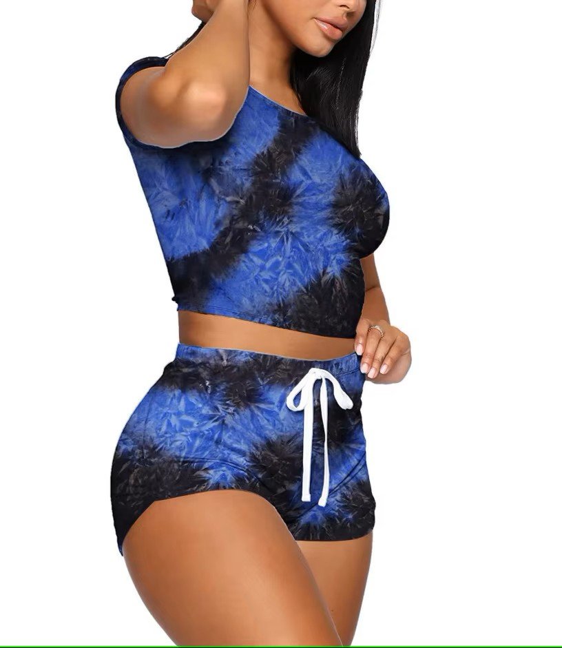 black and blue short sleeve crop top and shorts set