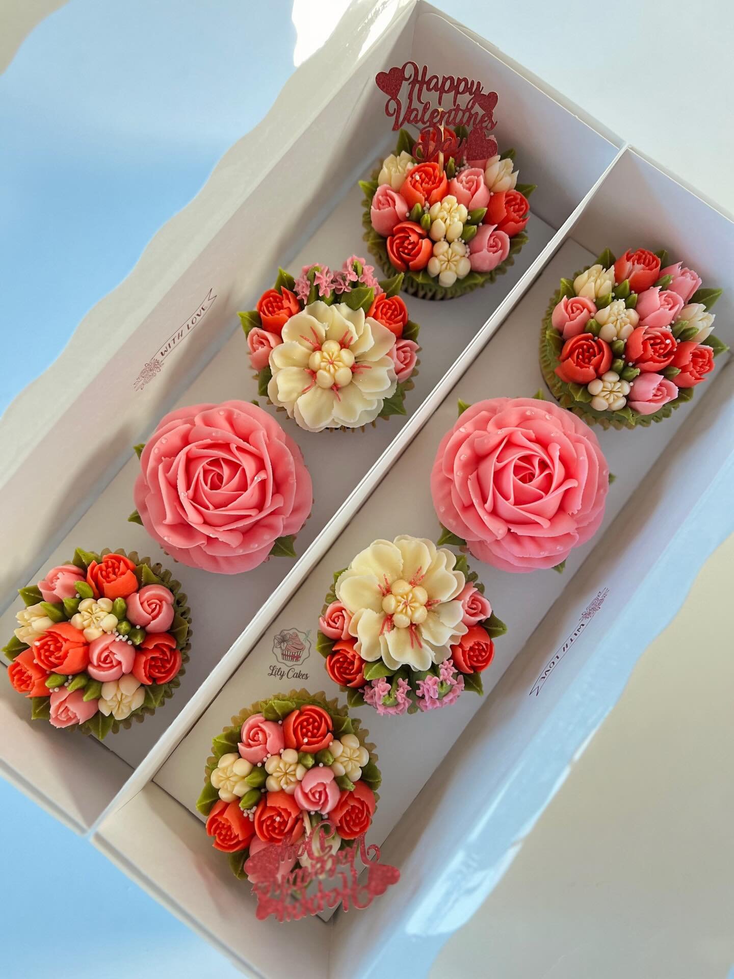 🌸🌿Do small things with great love!🌿🌸

#lilycakestylertx #buttercream #cupcakes