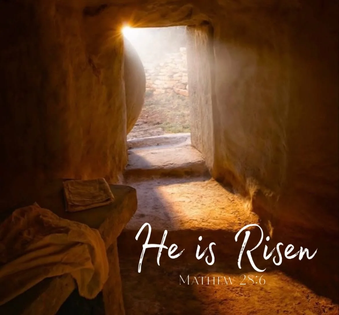 Easter Sunday, glorious morning!🌅

Christ is risen! 🙌🏻✨
He lives! &hearts;️

The promise was fulfilled, the tomb is empty, death could not prevail, today love lives, Christ is risen and with Him we are too! Hallelujah!! 

Jesus said to them, &ldqu