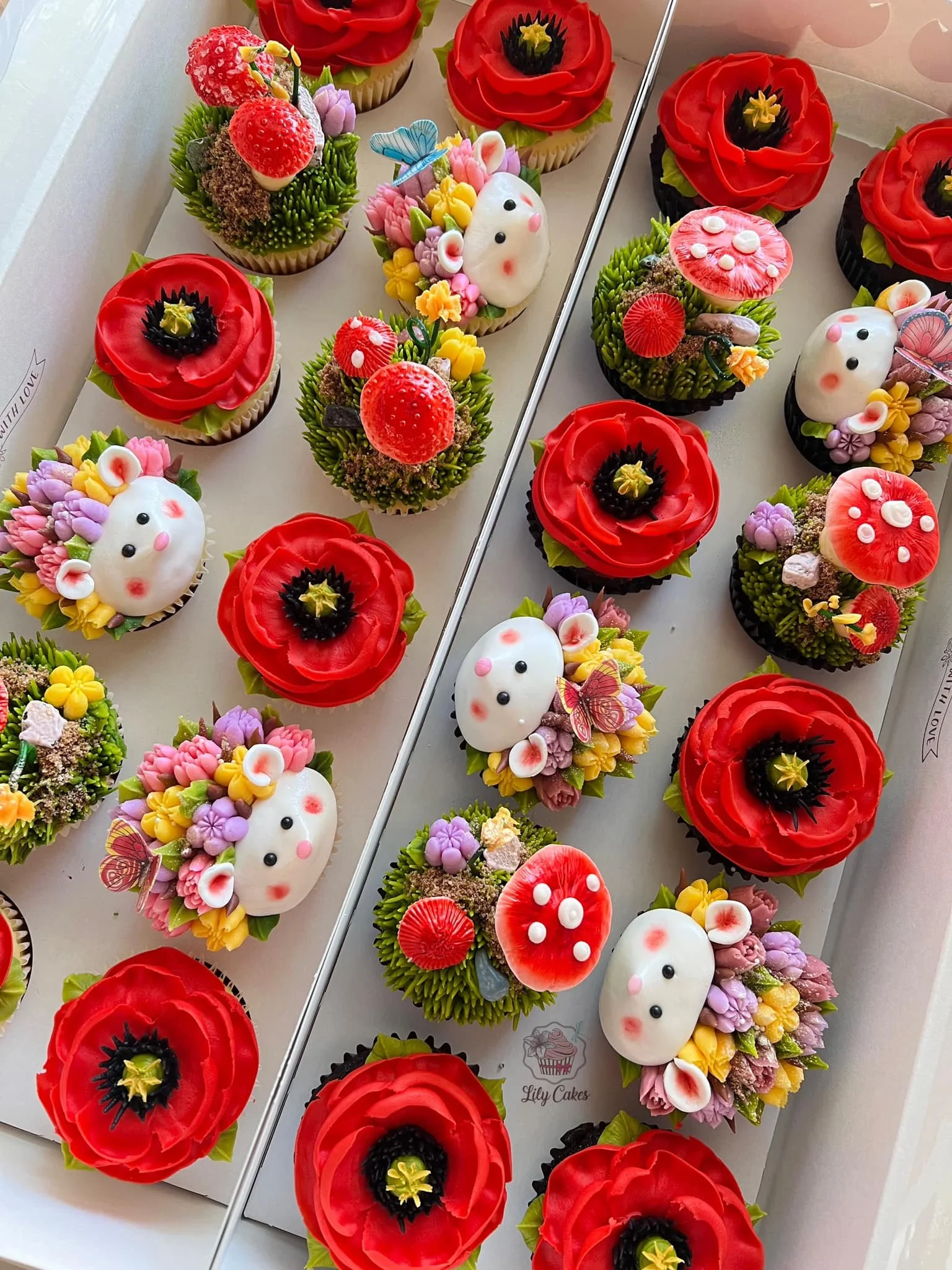 lc-mushroom-cupcakes-3.jpg
