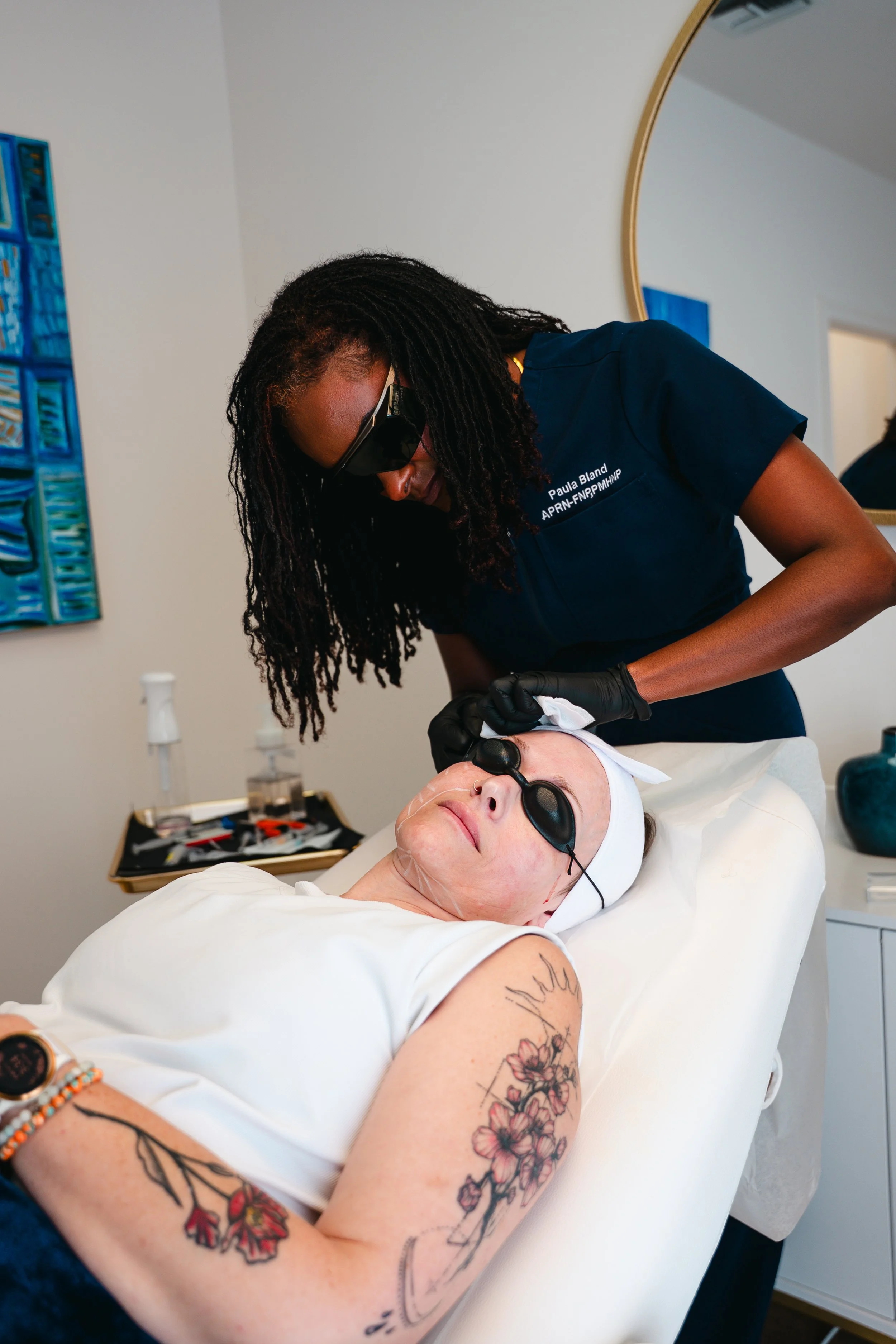 Endolaser vs. Liposuction: What's the Difference and Who Is Each One For?