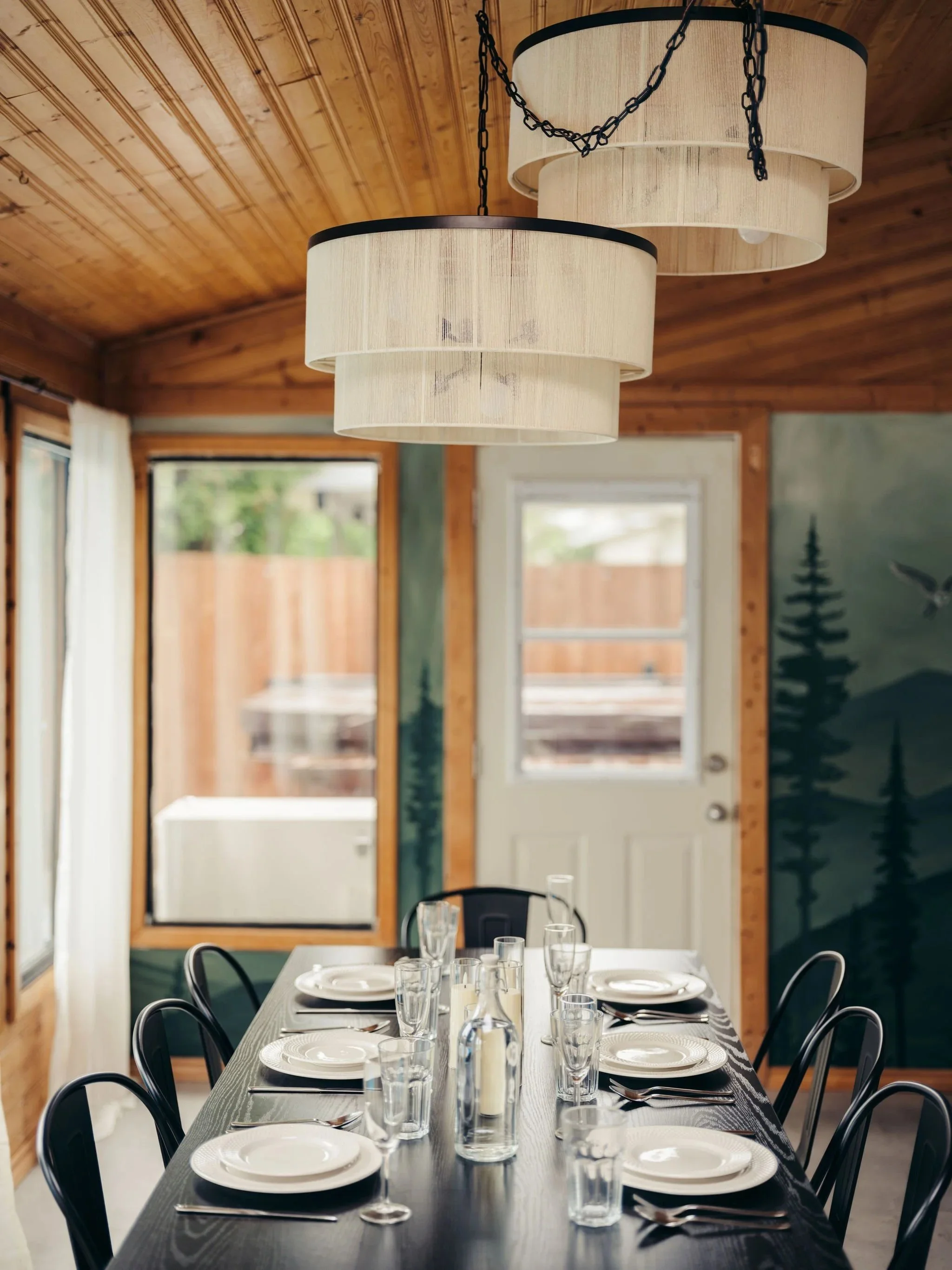 Evergreen Chateau - All Seasons room 