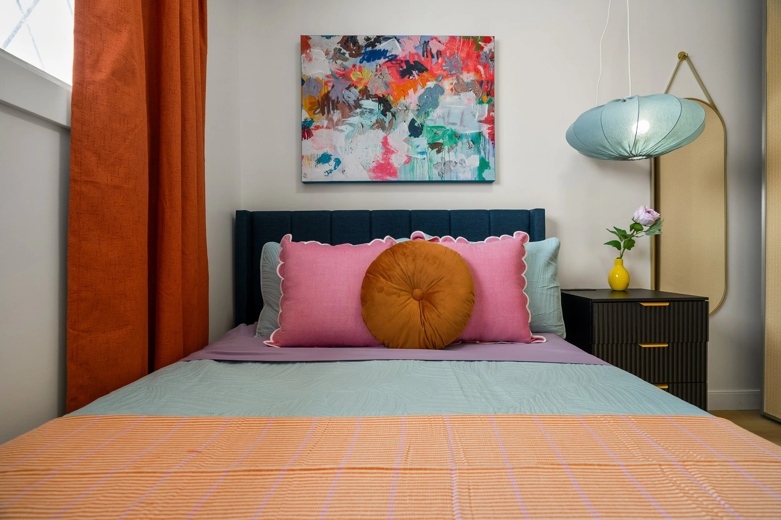 The Retro Pool Club Airbnb - Bedroom 2