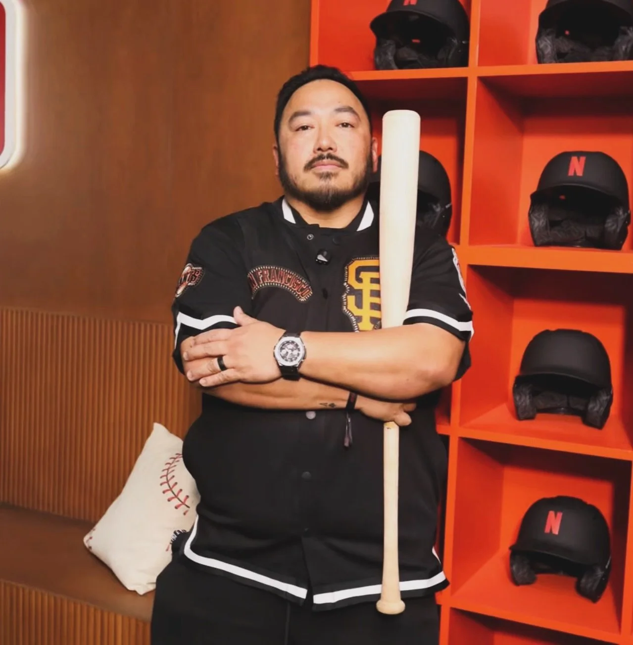 Nothing like @sfgiants opening night courtesy of @netflix celebrating the start of the 2026 baseball season. Love seeing The Bay in the spotlight and there were plenty of friends in attendance to enjoy the premiere!

For your @sfgiants tickets this s