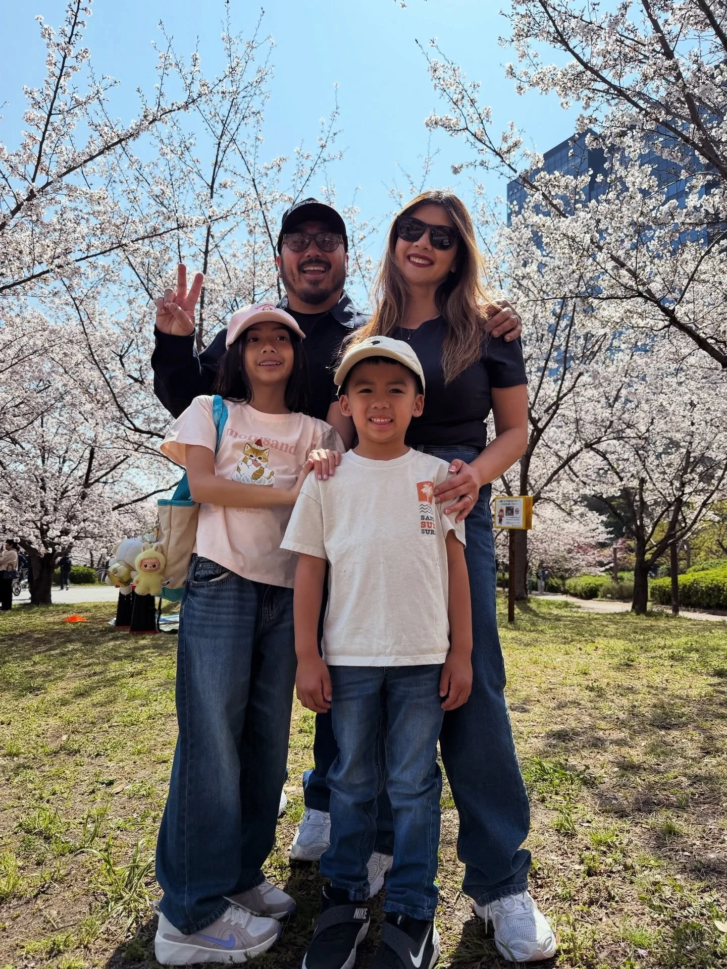 Spring break for sakura 🌸 visited Osaka Castle, Arashiyama Bamboo Forest and spent the day in Nara. Since there&rsquo;s other families and kids on this trip we filled our itinerary with fun sights and finding food along the way. 

Made it here easy 