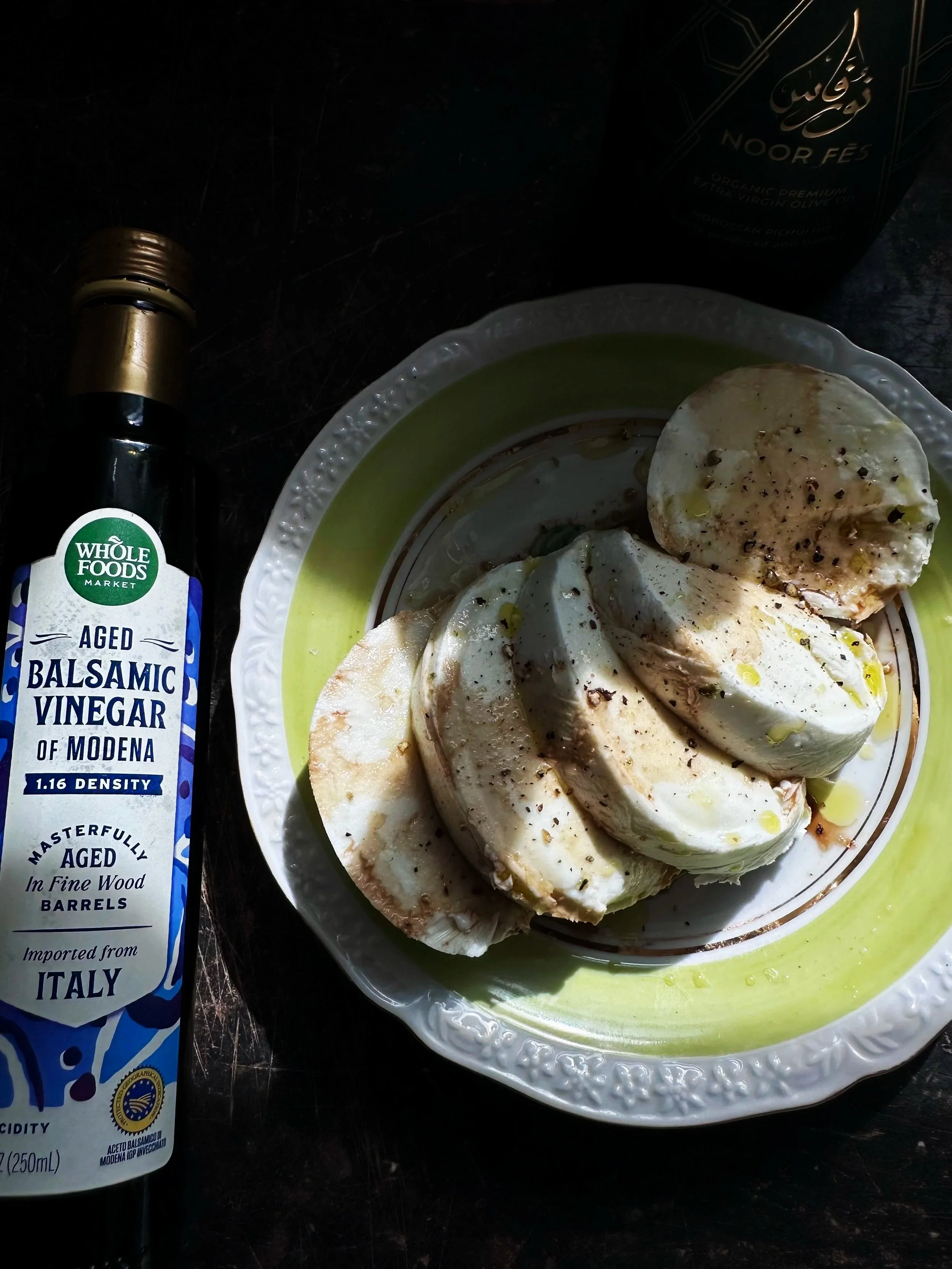 b.u.f buffalo mozzarella paired with Noor Fès EVOO & Whole Foods aged balsamic vinegar of Modena. 